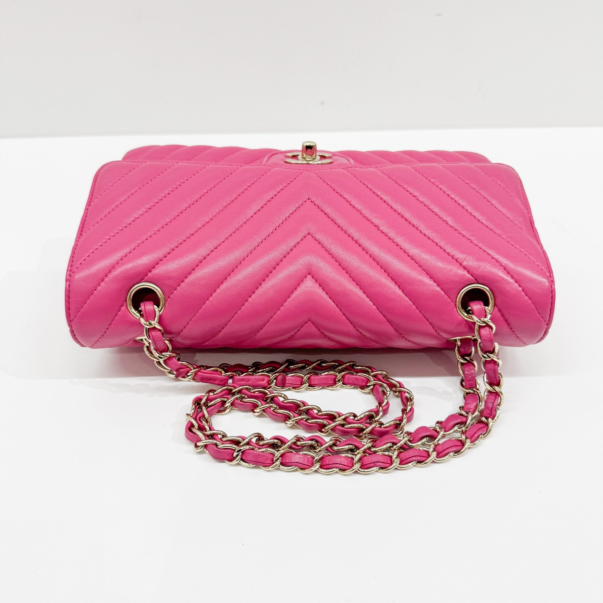 Chevron Pink Leather Shoulder Bag