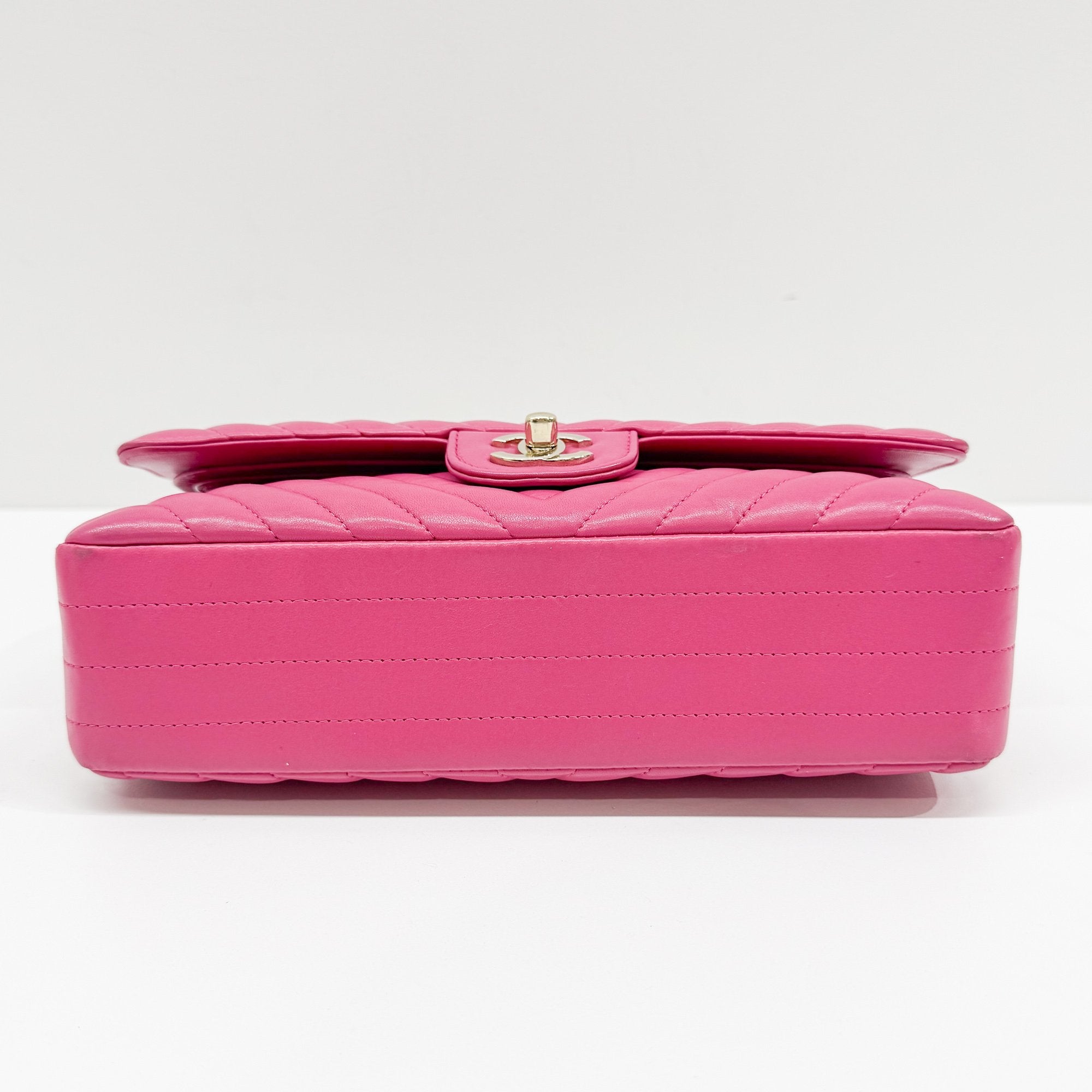 Chevron Pink Leather Shoulder Bag