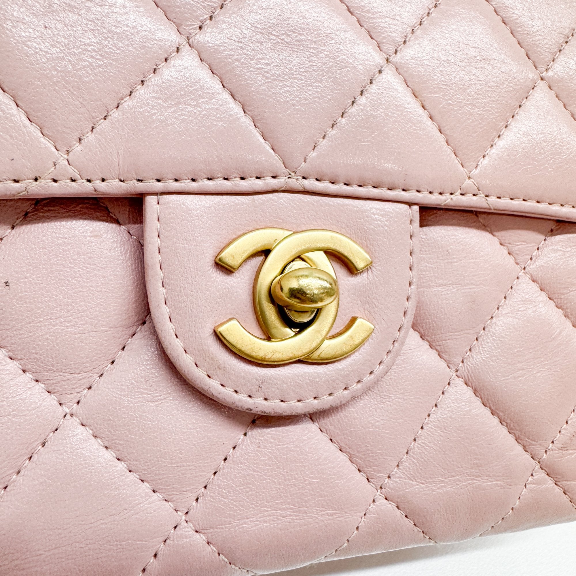 Mini Classic Flap Pink Leather Shoulder Bag