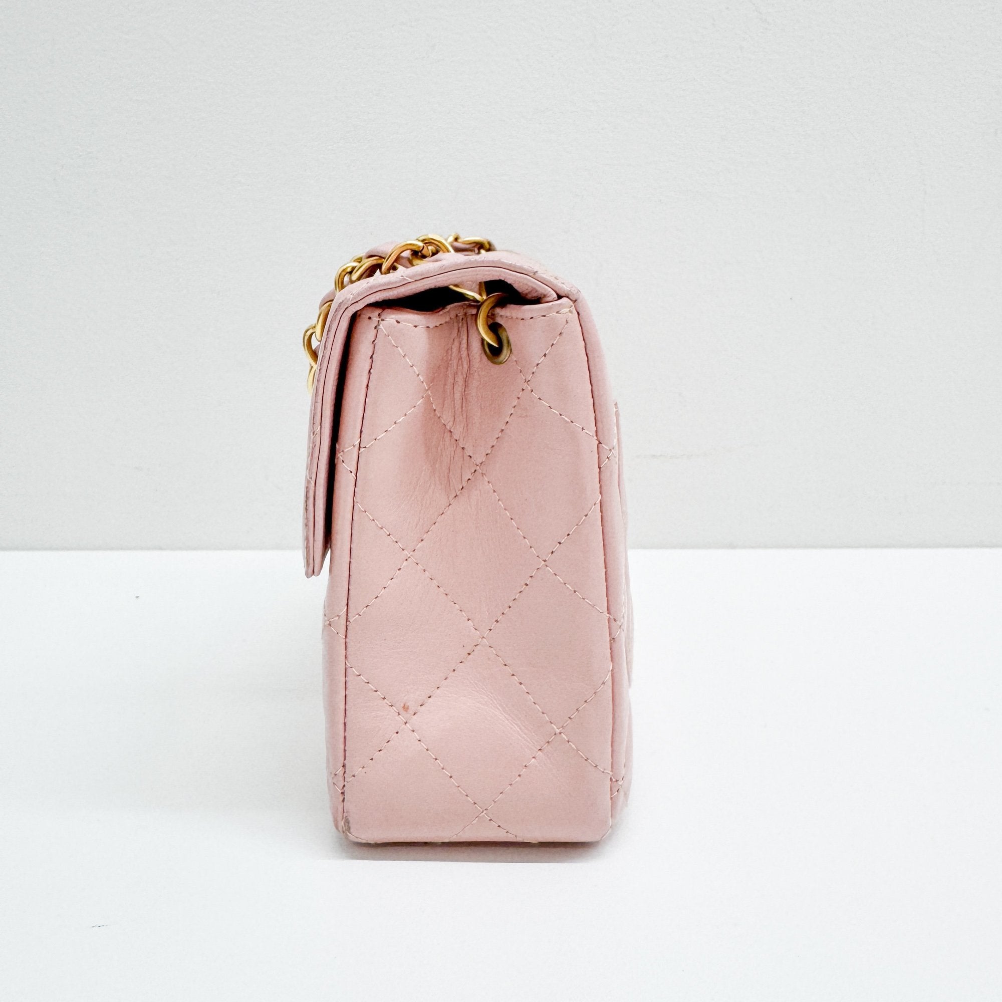 Mini Classic Flap Pink Leather Shoulder Bag