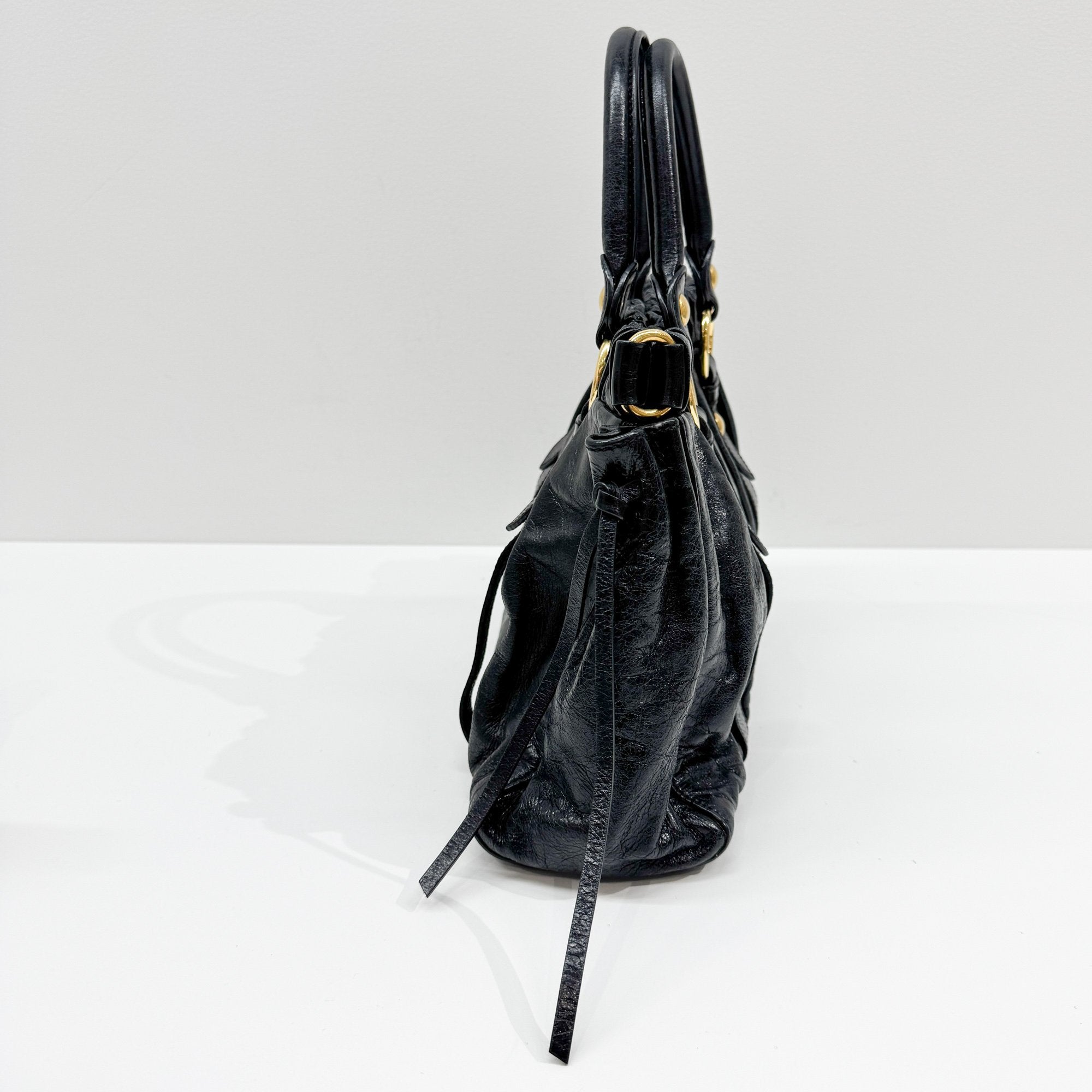 Vitello Black Leather Hand Bag