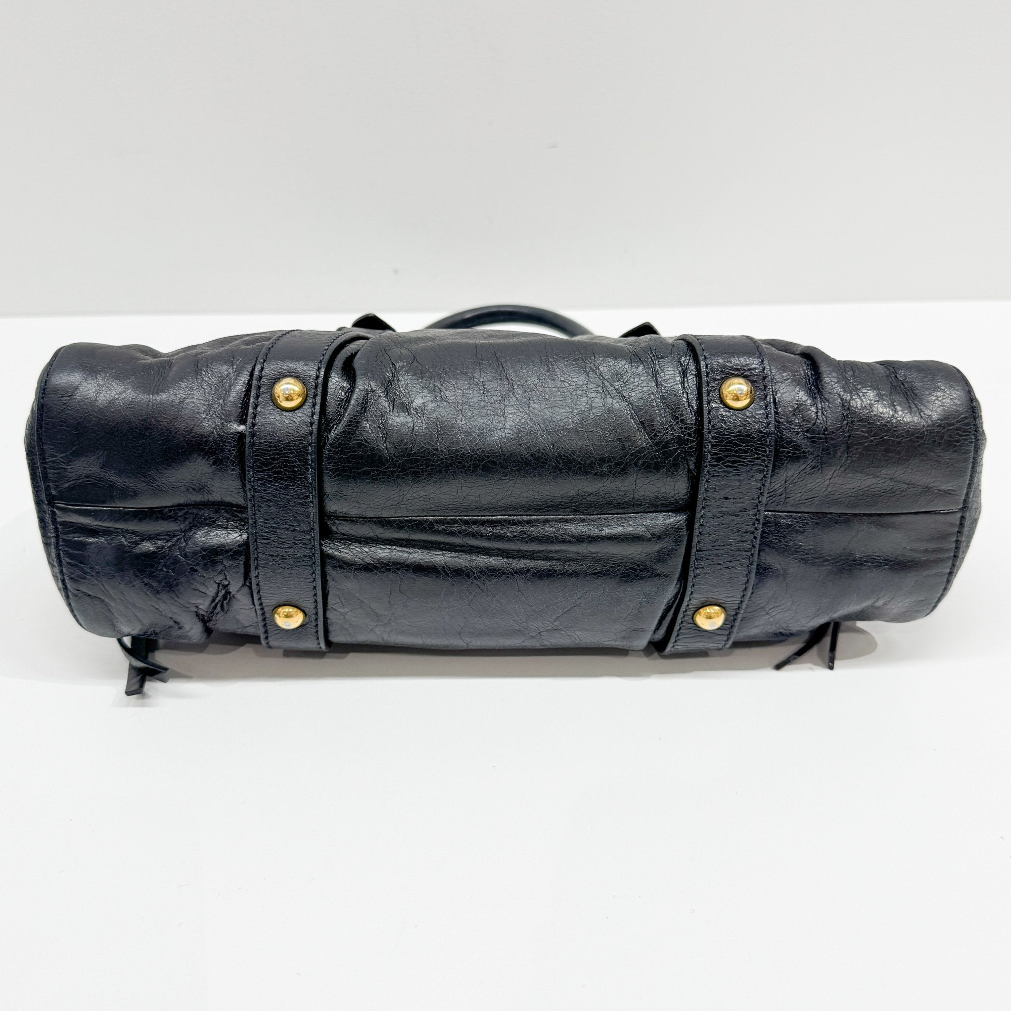 Vitello Black Leather Hand Bag