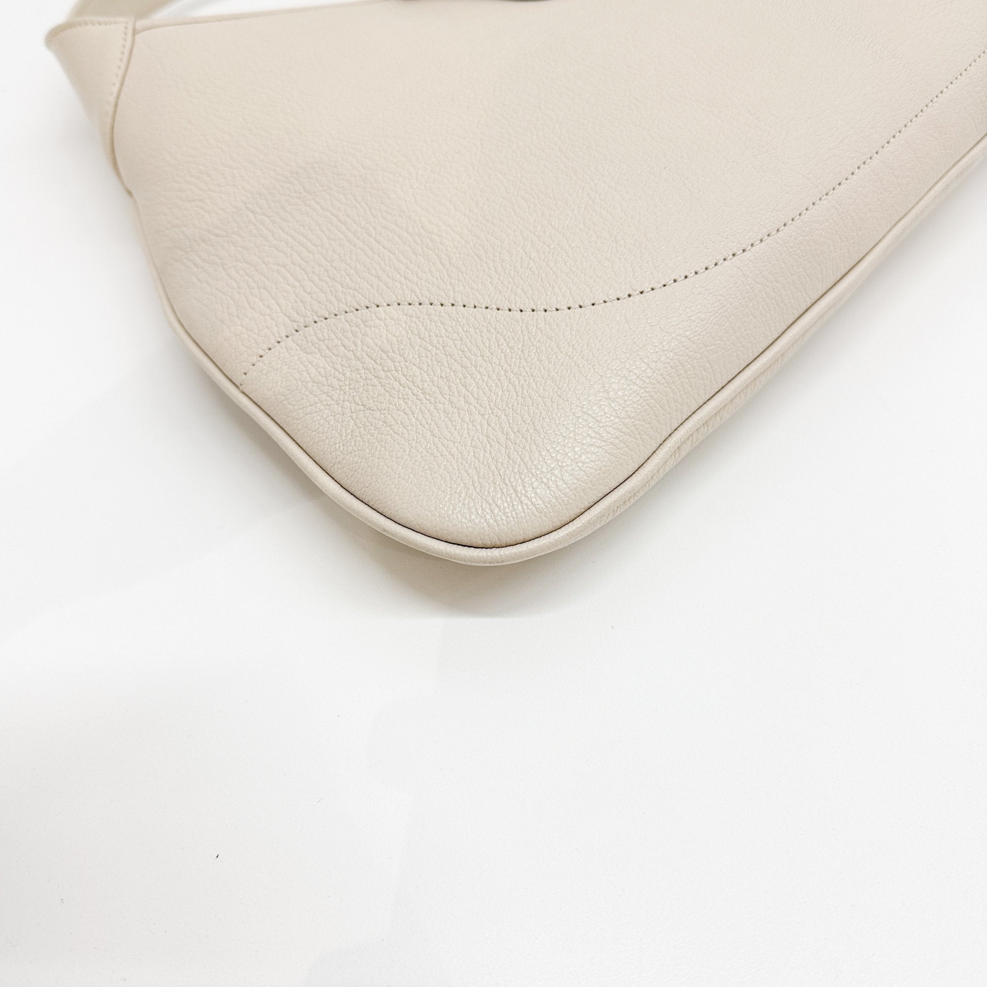 Aphrodite Eggshell White Leather Shoulder Bag