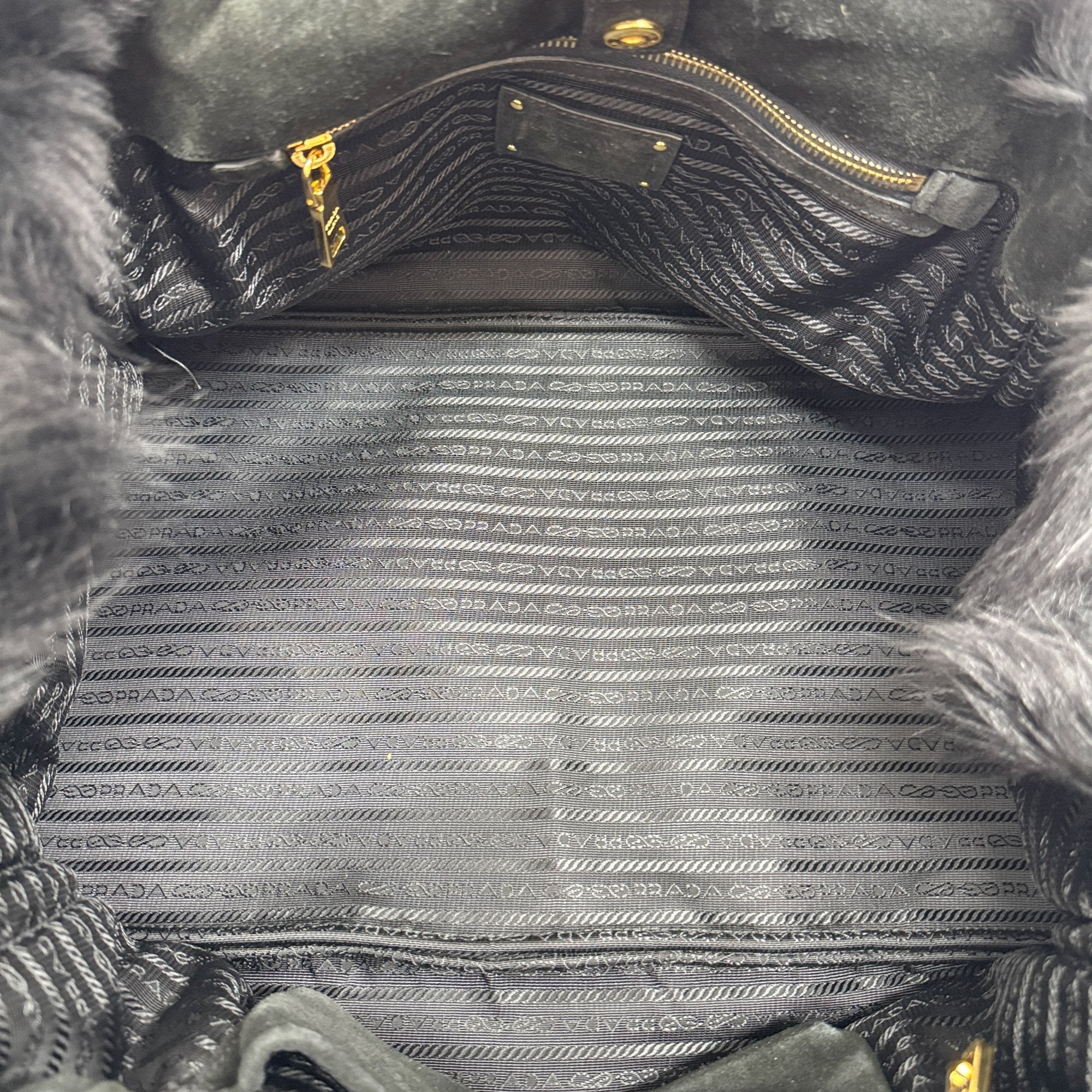 Canapa Black Sheep Fur Hand Bag