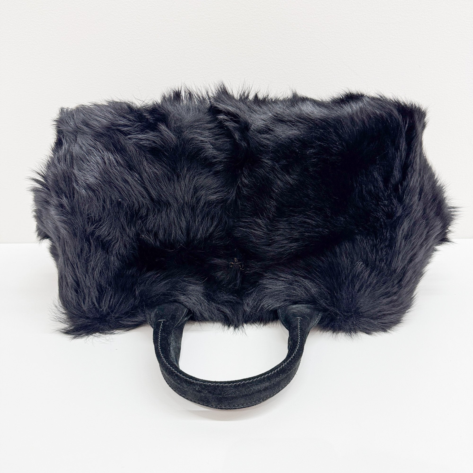 Canapa Black Sheep Fur Hand Bag