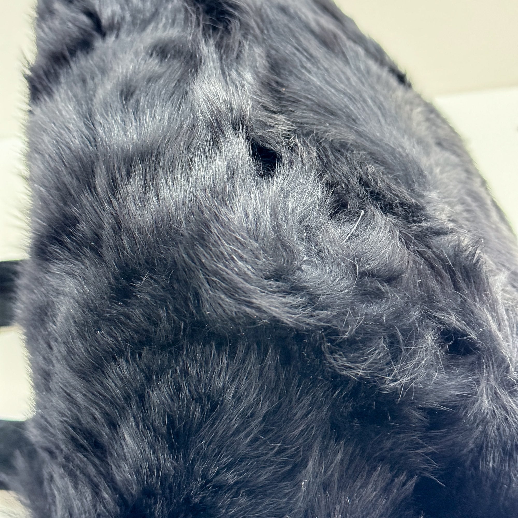 Canapa Black Sheep Fur Hand Bag