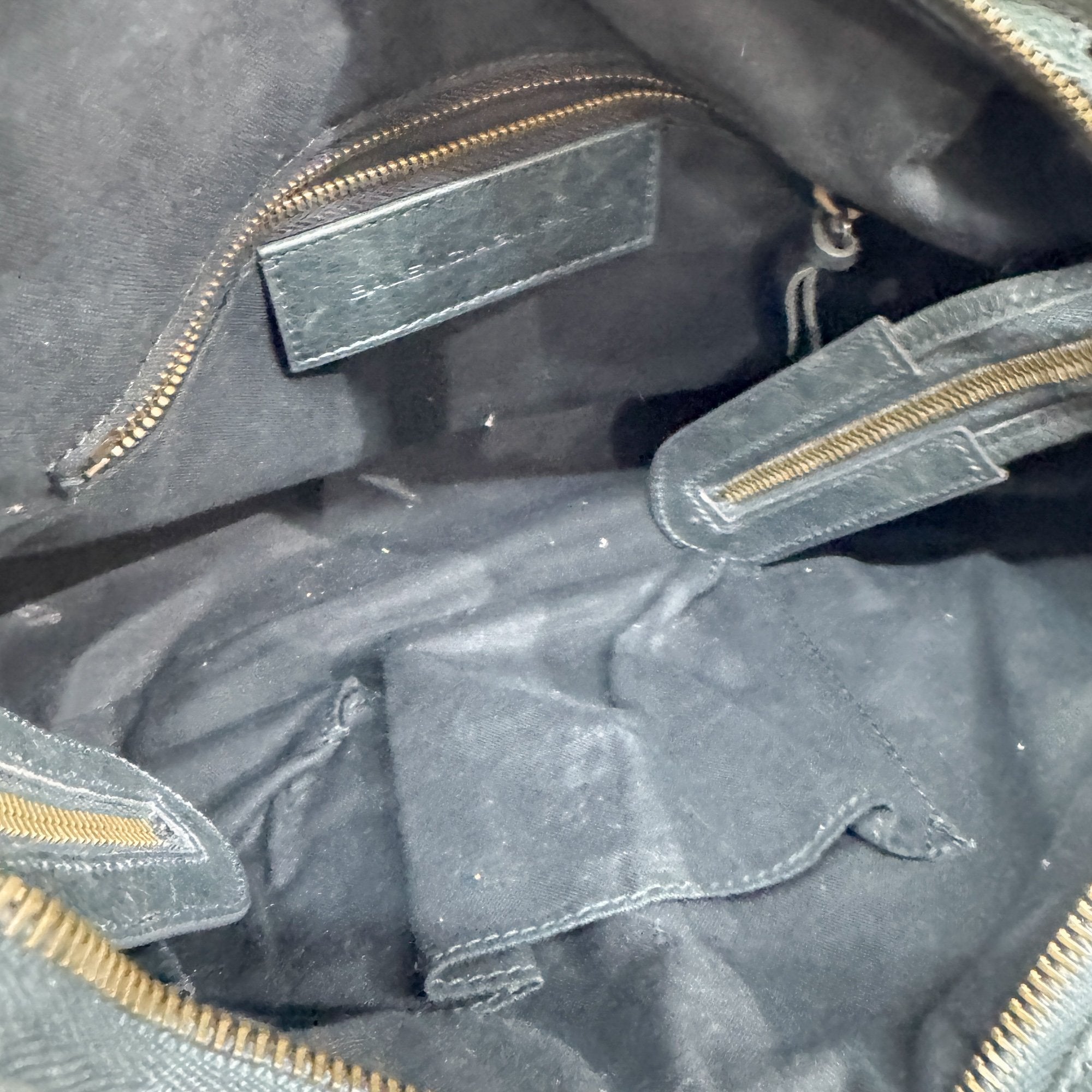 Giant 12 City Xanadu Green Leather Two Way Bag