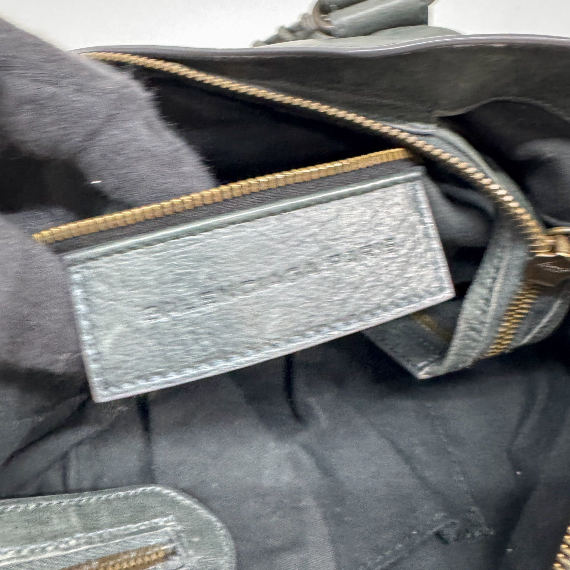 Giant 12 City Xanadu Green Leather Two Way Bag