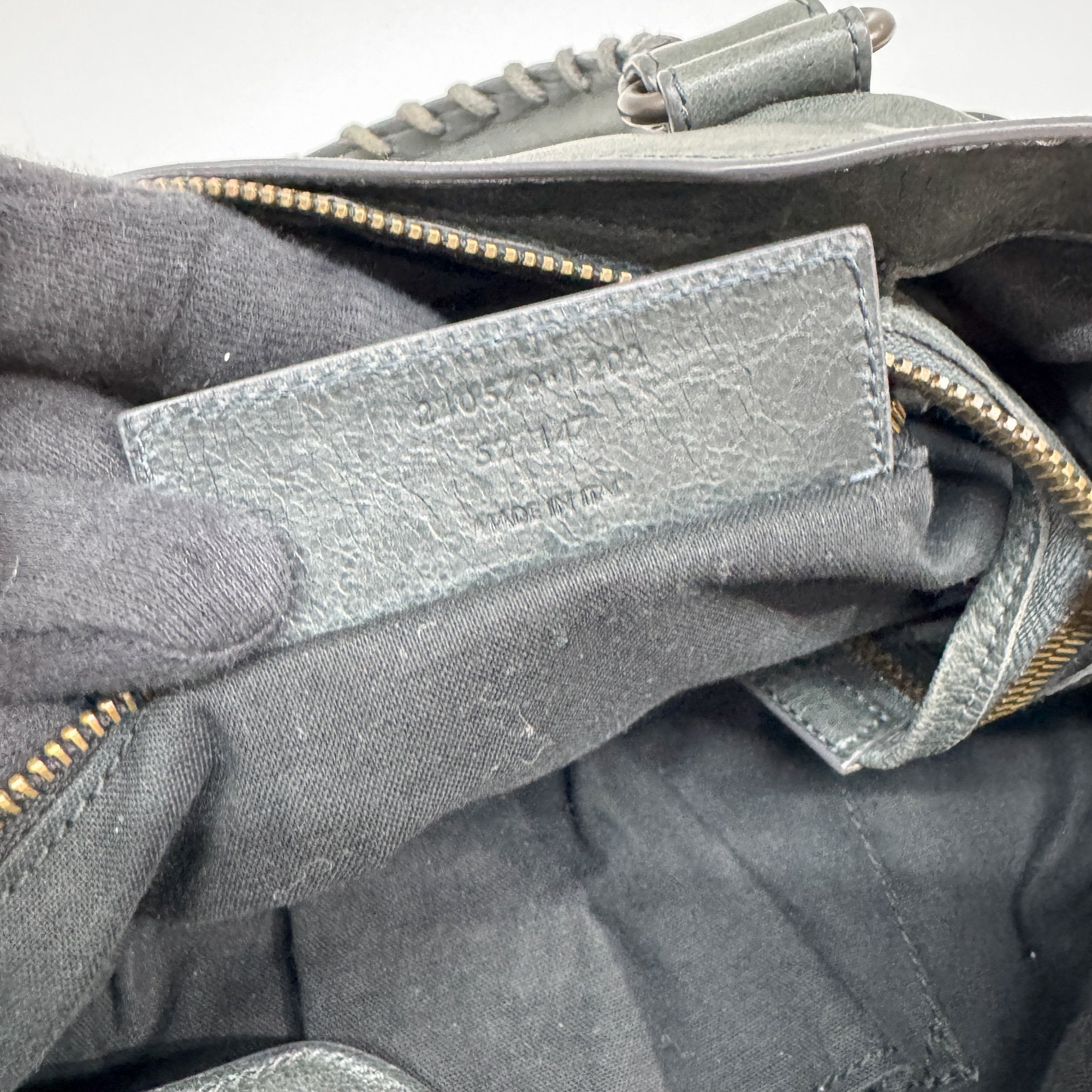 Giant 12 City Xanadu Green Leather Two Way Bag