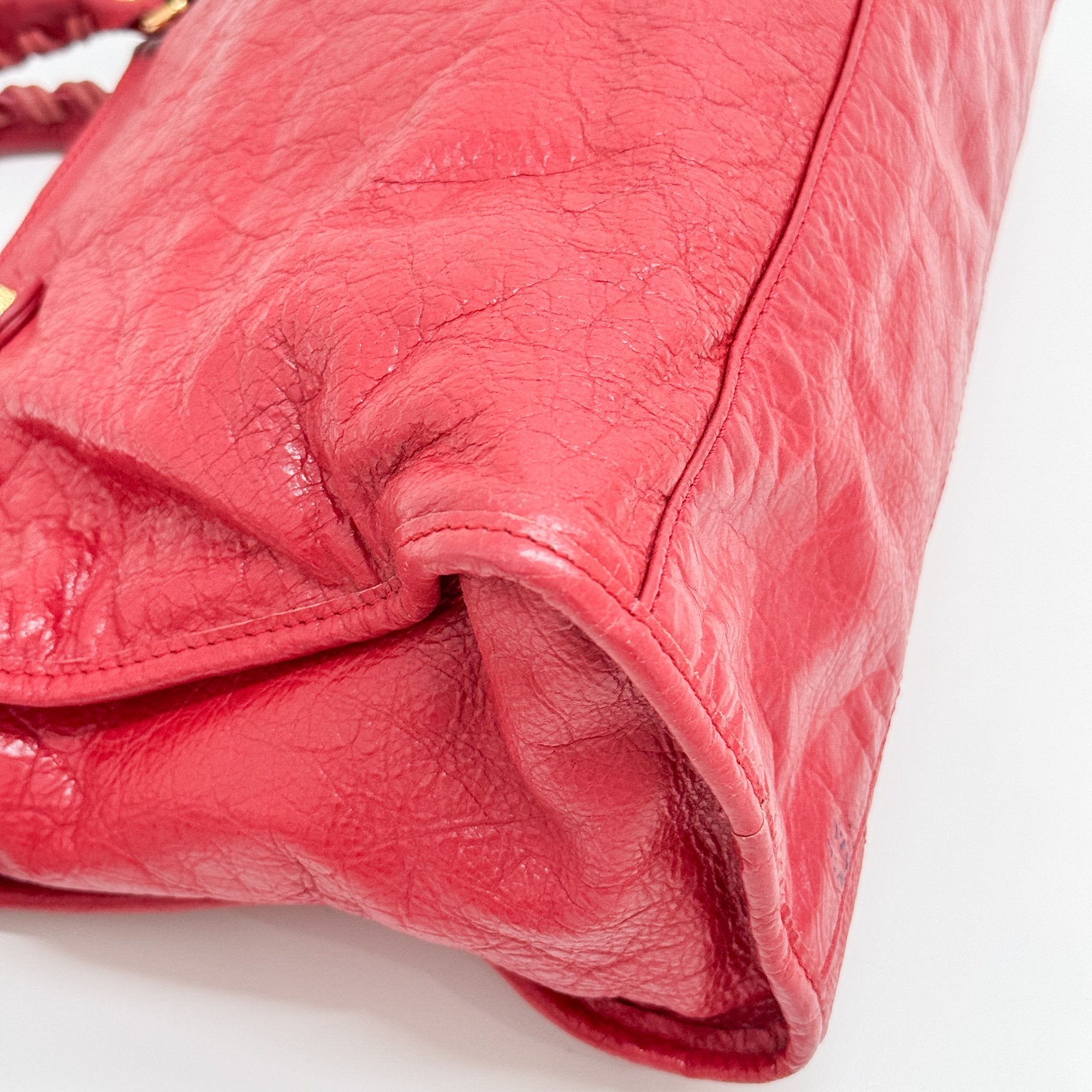 Giant 12 City Red Leather Two Way Bag