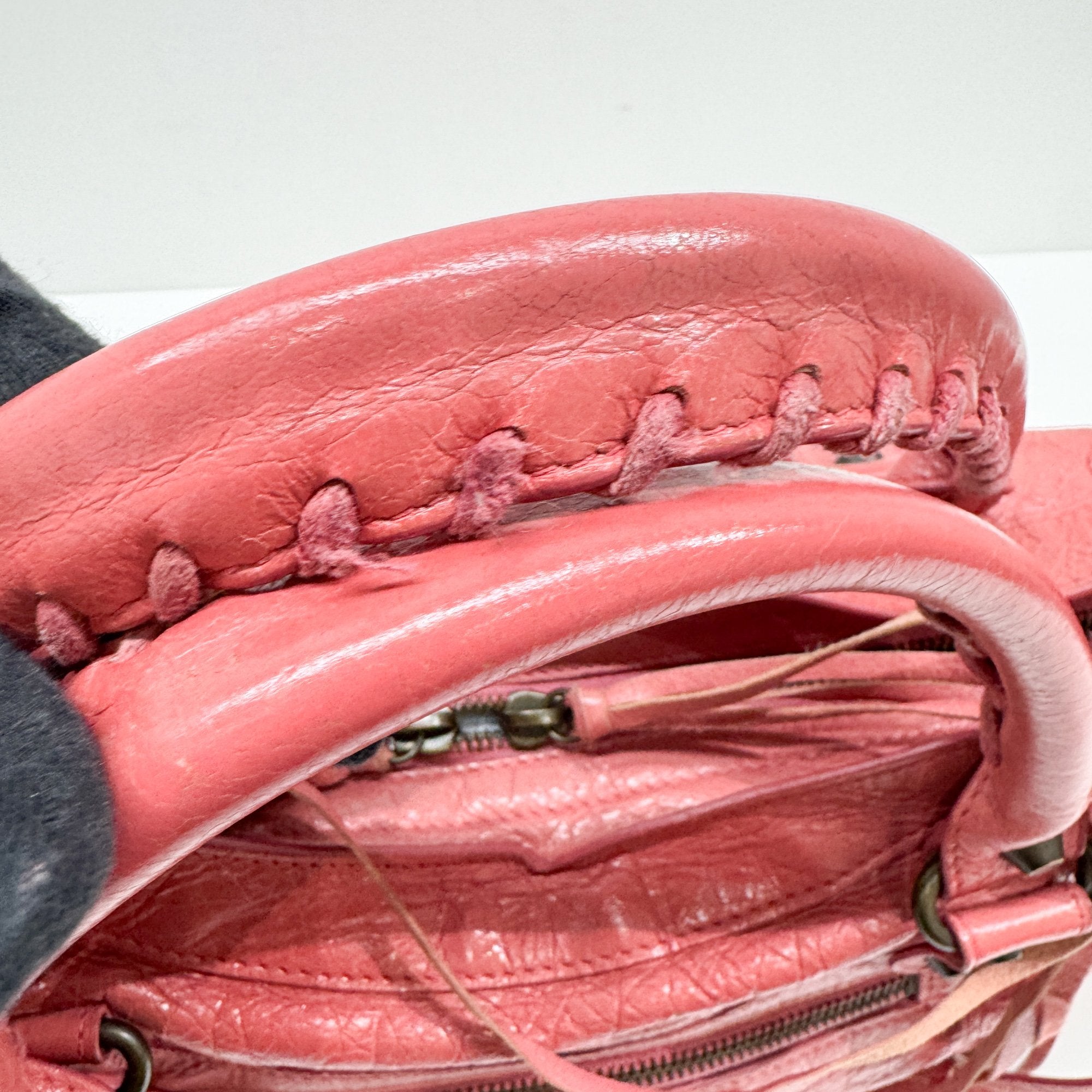 Giant 12 City Pink Leather Two Way Bag