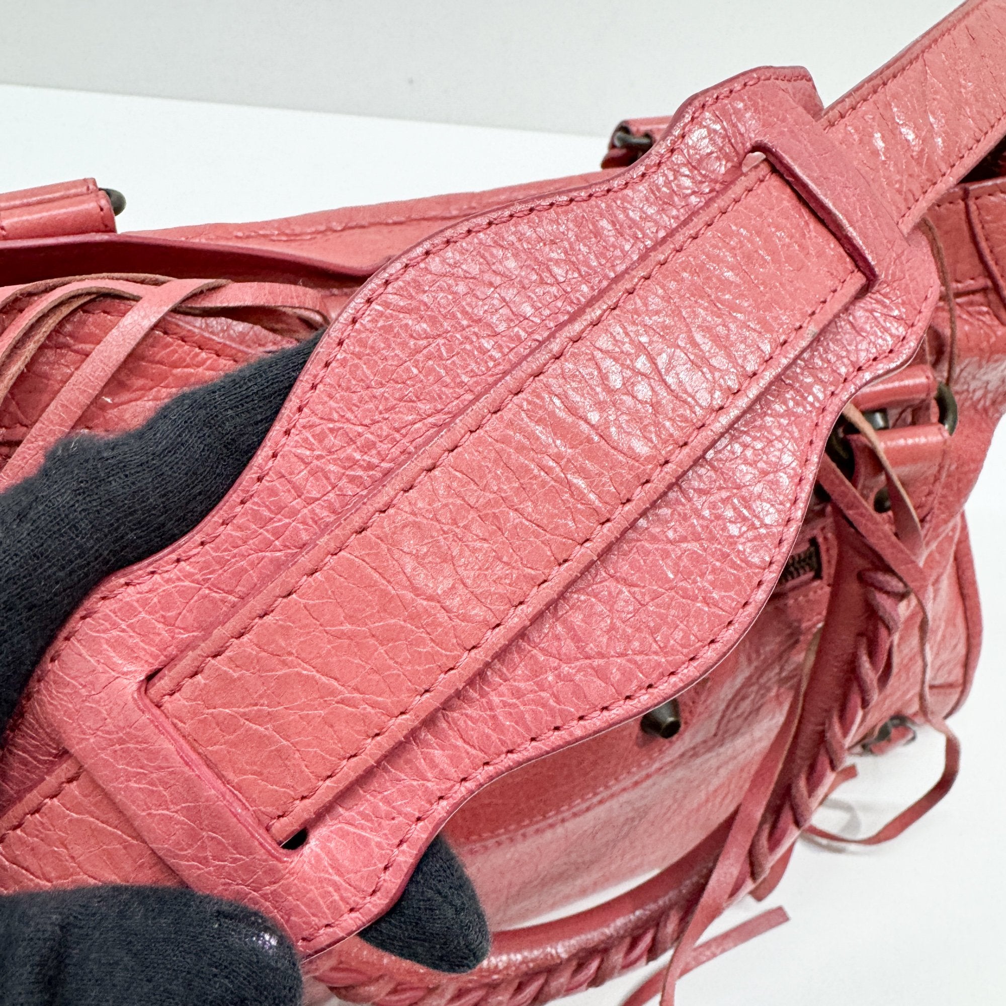 Giant 12 City Pink Leather Two Way Bag