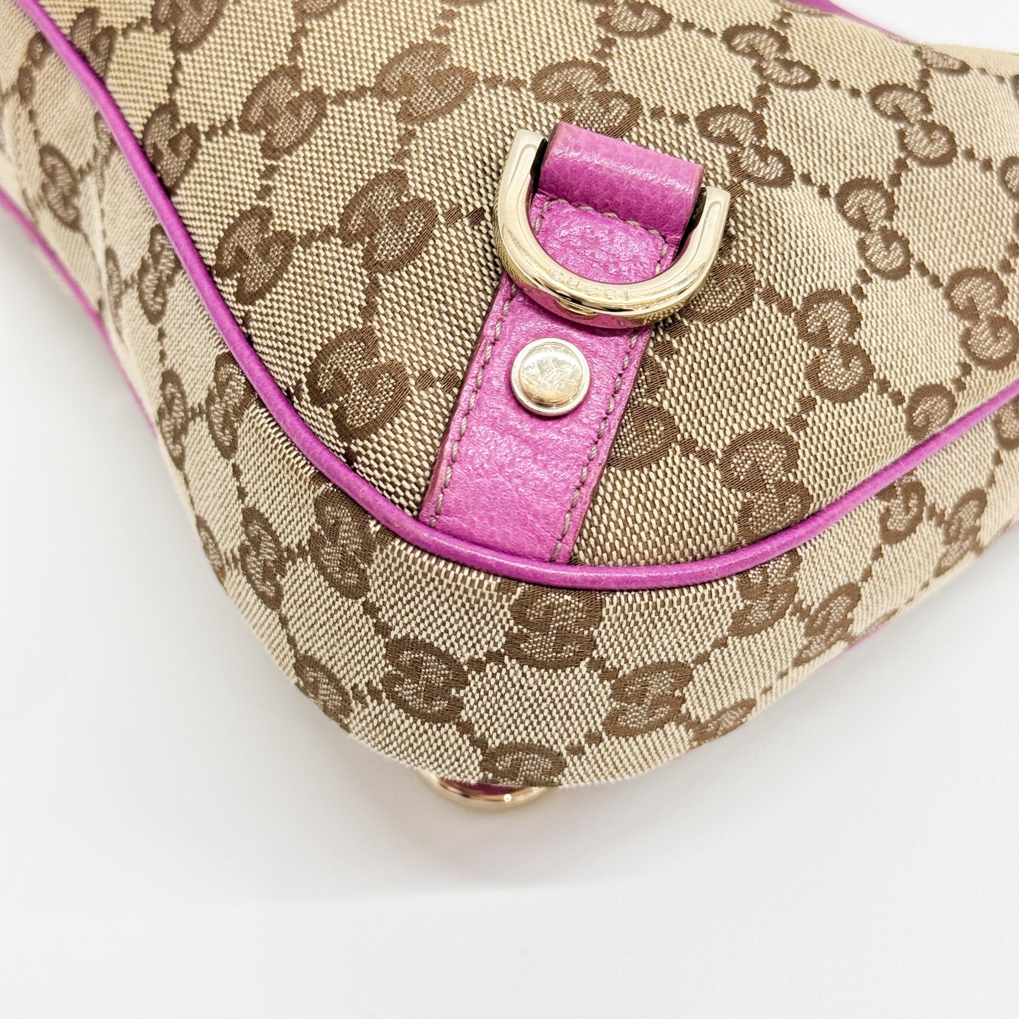 Abbey Brown GG Canvas Shoulder Bag