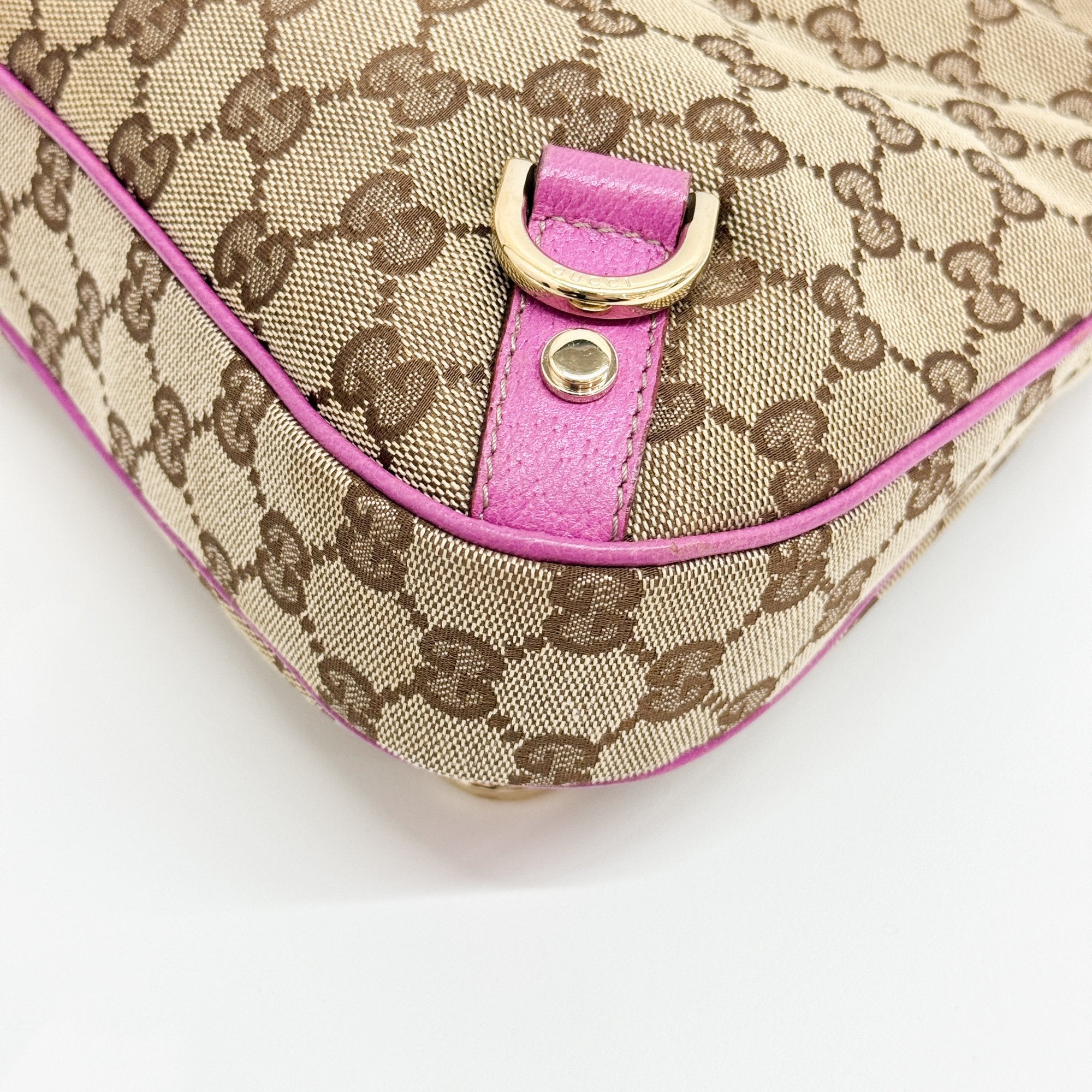 Abbey Brown GG Canvas Shoulder Bag