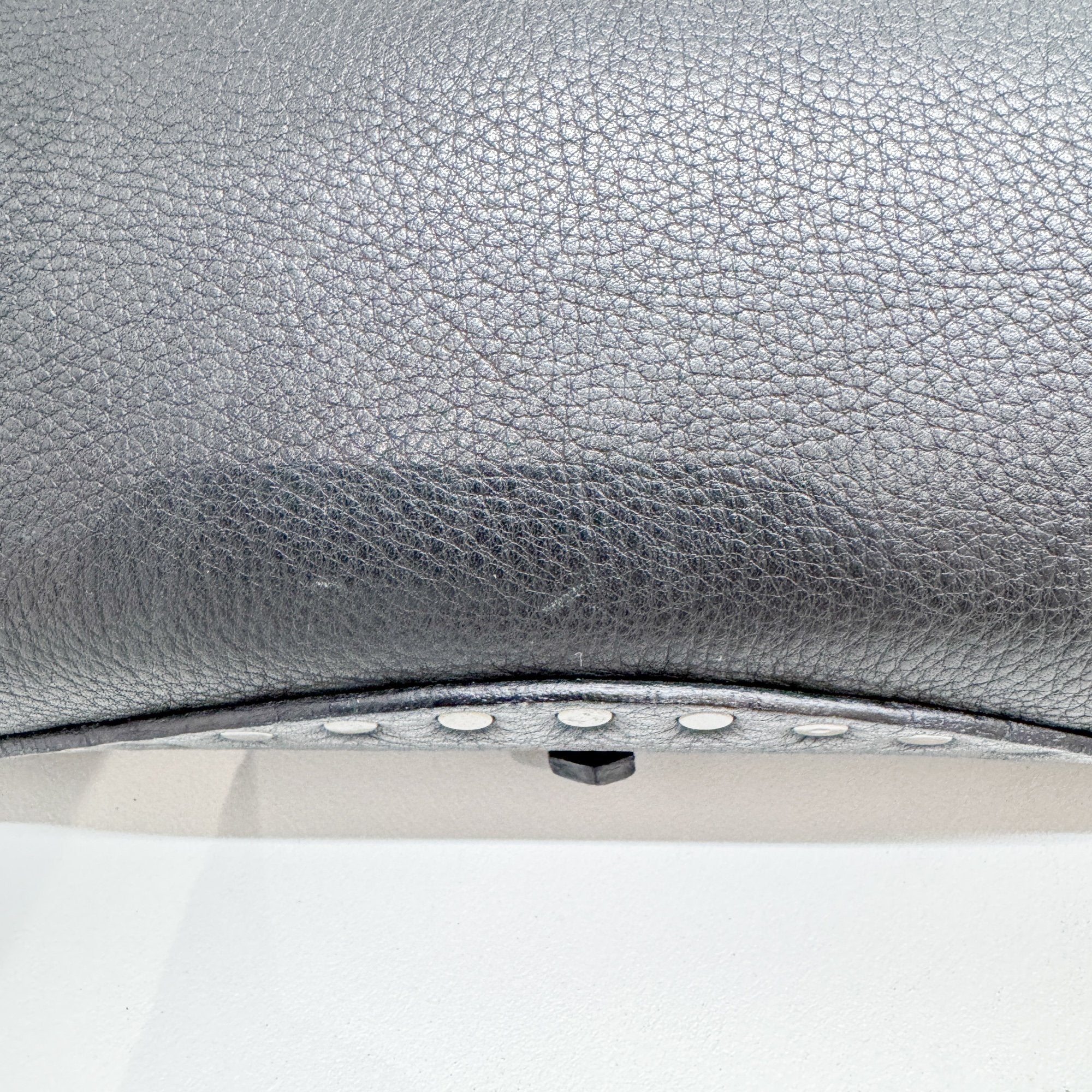 Poulbot Black Leather Shoulder Bag