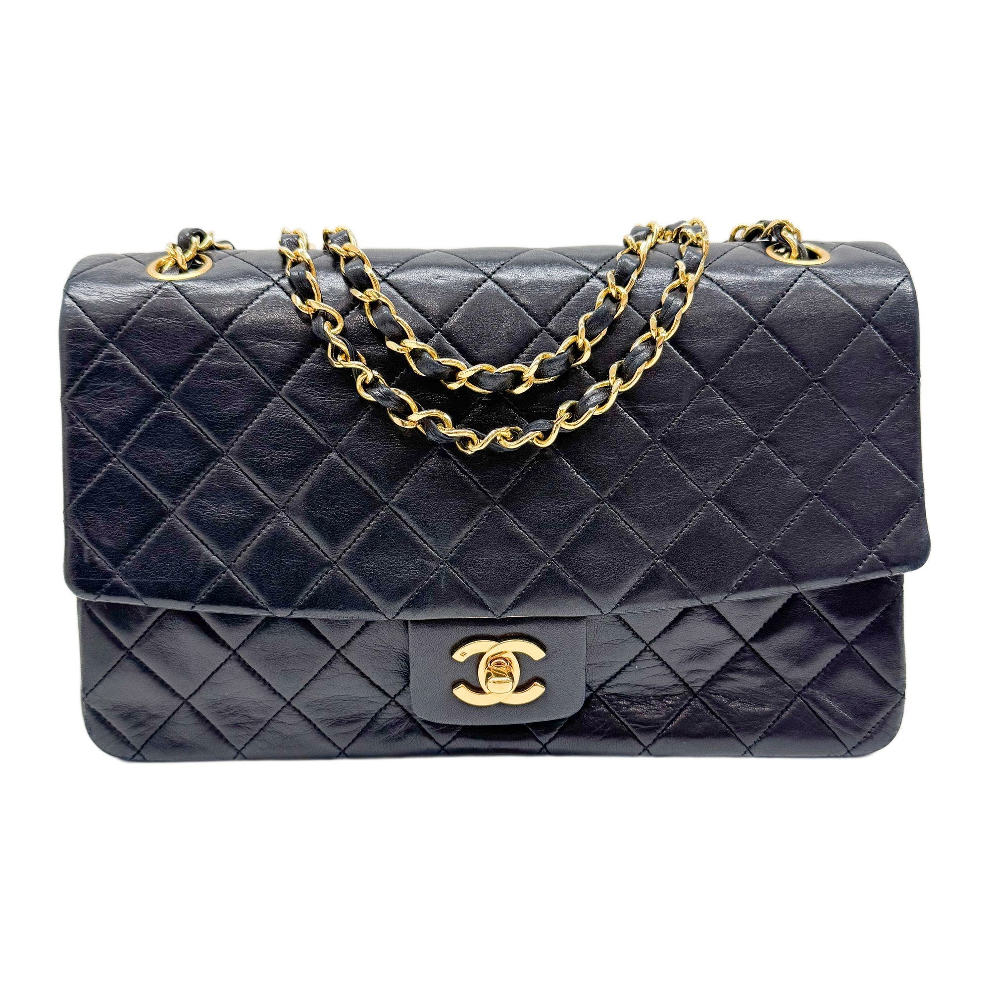 Vintage Matelassé 27 Flap Chain Black Leather Handbag