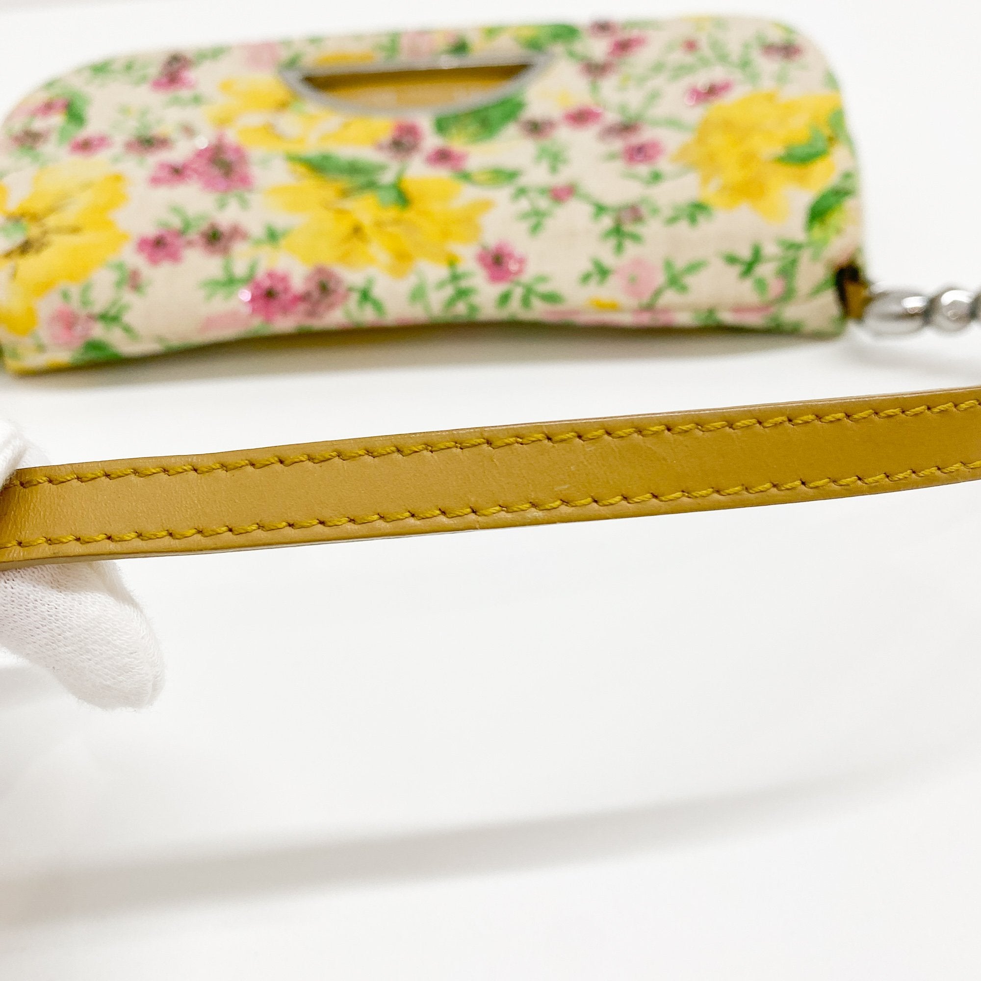 Malice Pearl Emboidery Multi-Color Floral Canvas Shoulder Bag