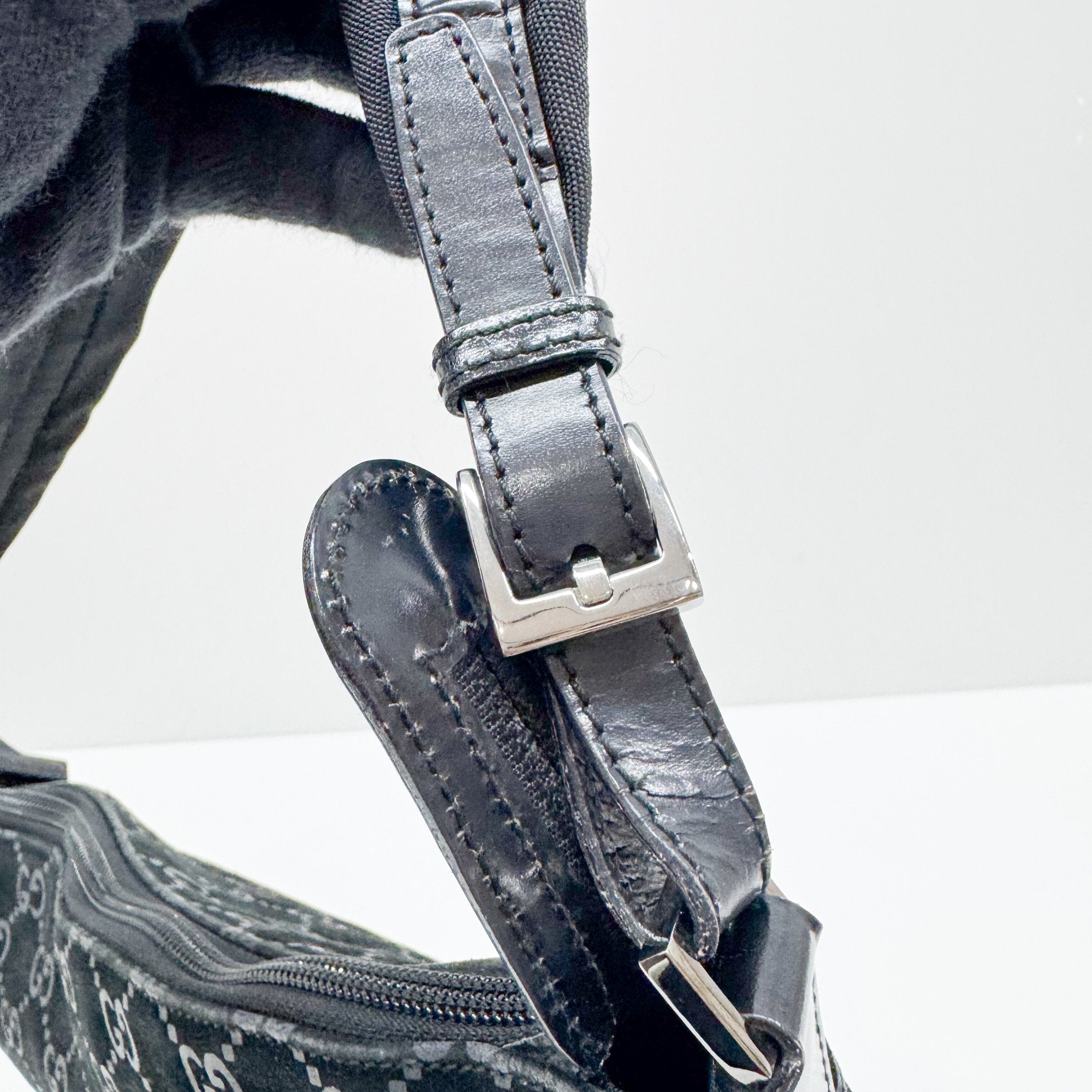 GG Black Canvas Suede Shoulder Bag