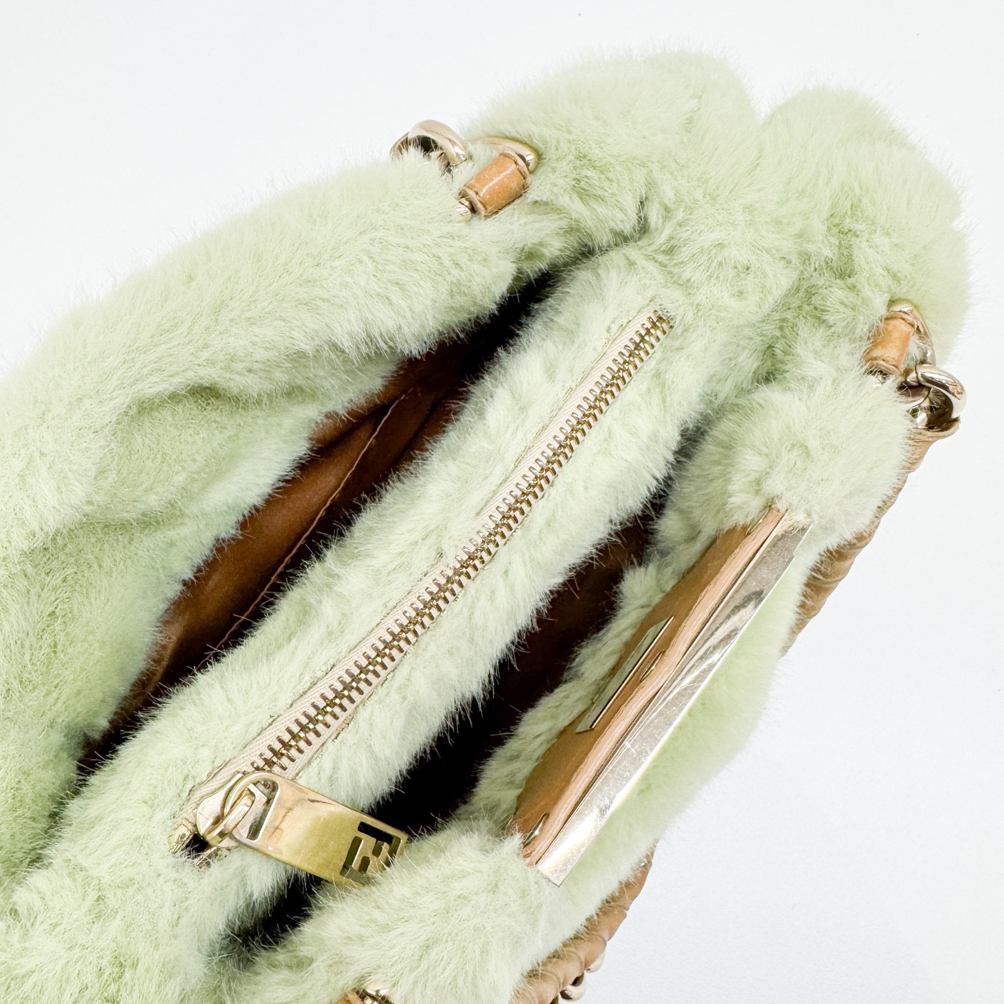 Mia Green fur Shoulder Bag
