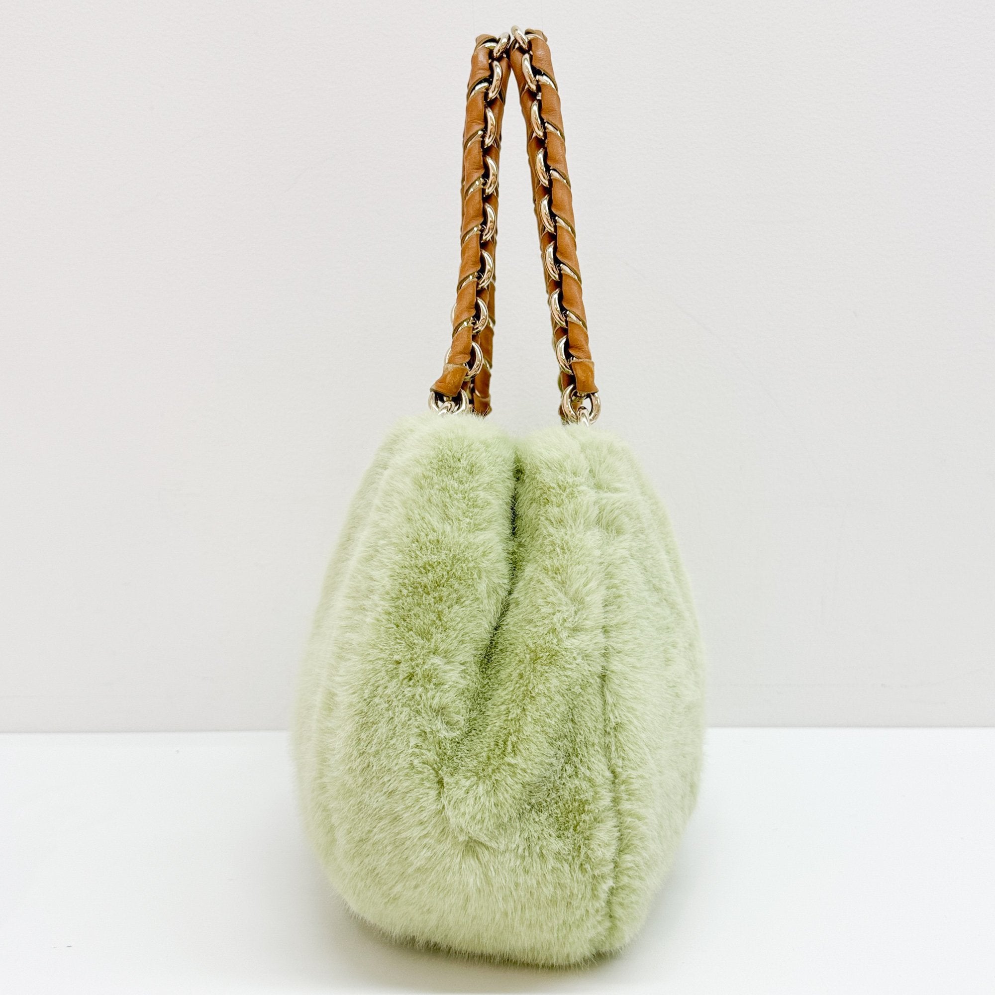 Mia Green fur Shoulder Bag
