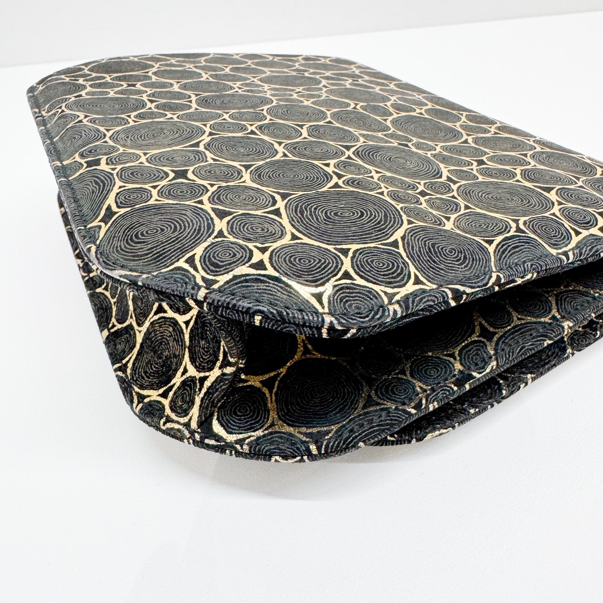 Black & Gold Wood Grain Canvas Shoulder Bag