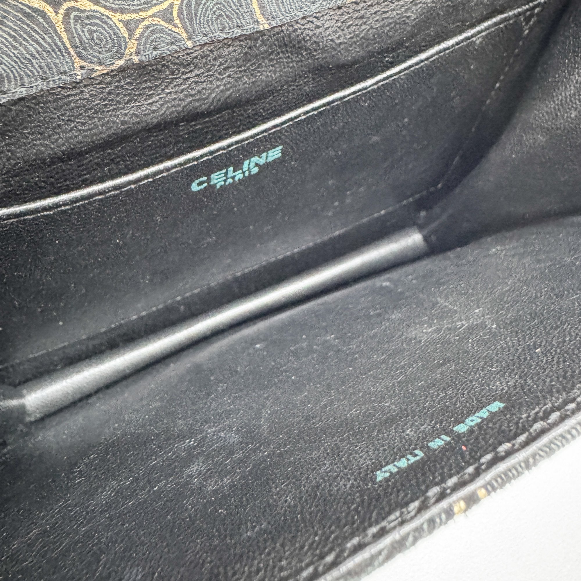 Black & Gold Wood Grain Canvas Shoulder Bag