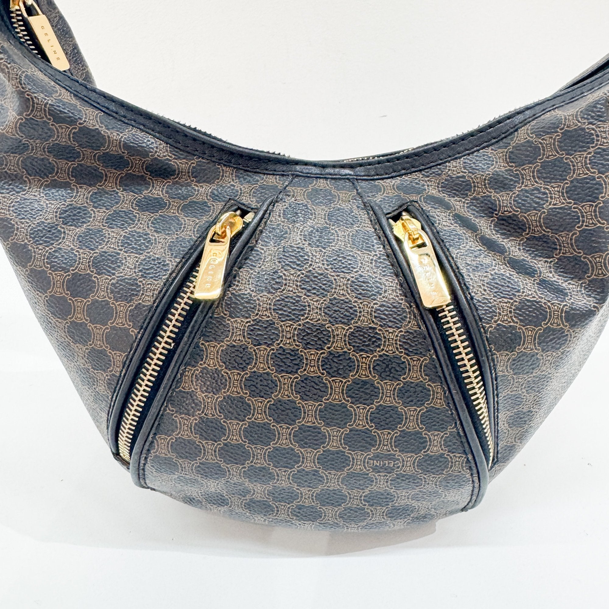 Black Macadam Triomphe Leather Hobo Bag