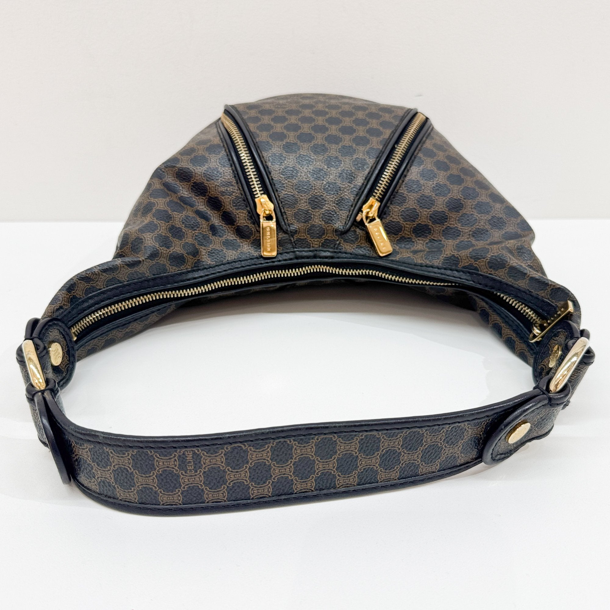 Black Macadam Triomphe Leather Hobo Bag