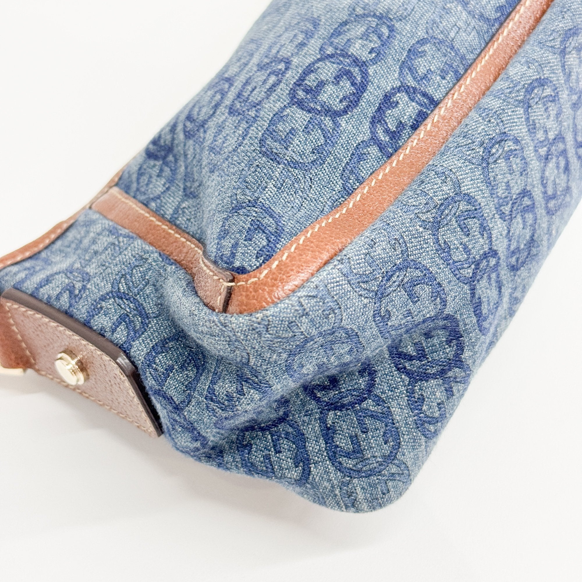 Abbey Blue GG Canvas Denim Shoulder Bag