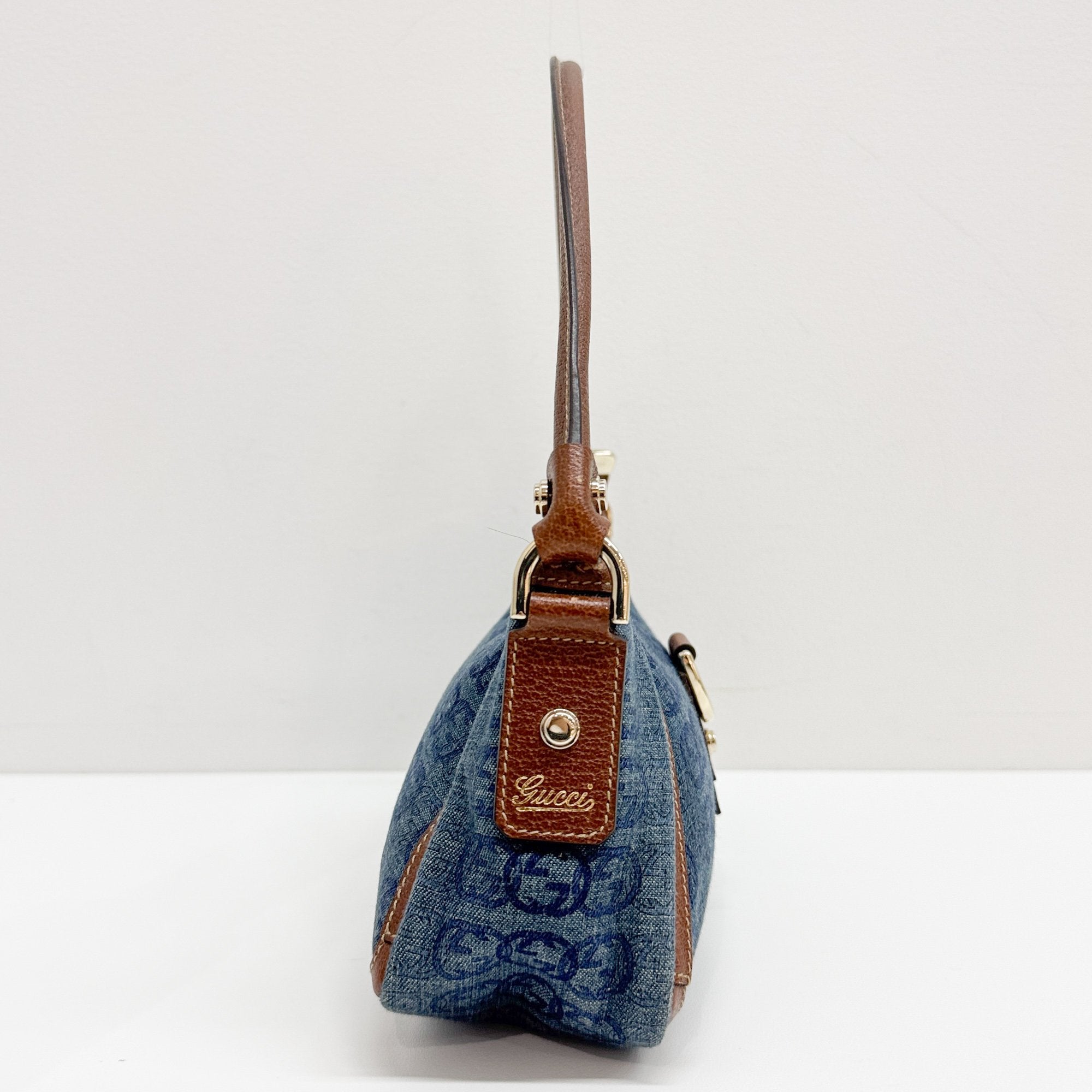 Abbey Blue GG Canvas Denim Shoulder Bag