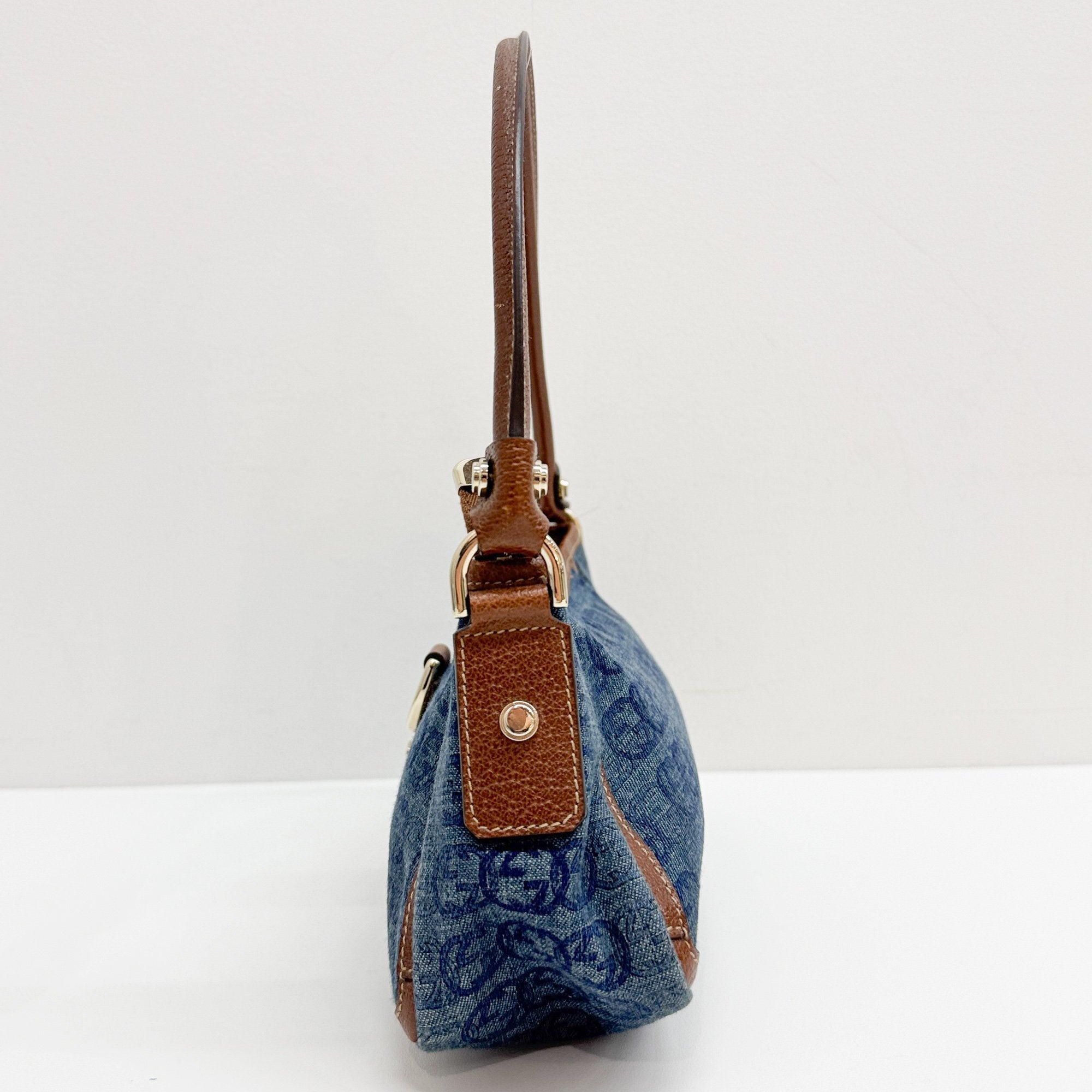 Abbey Blue GG Canvas Denim Shoulder Bag