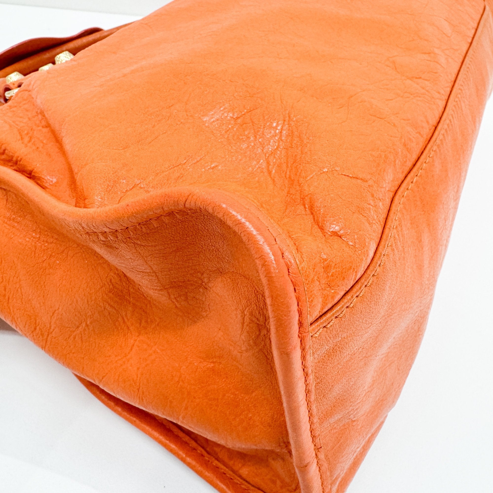 Giant 12 City Orange Leather Two Way Bag