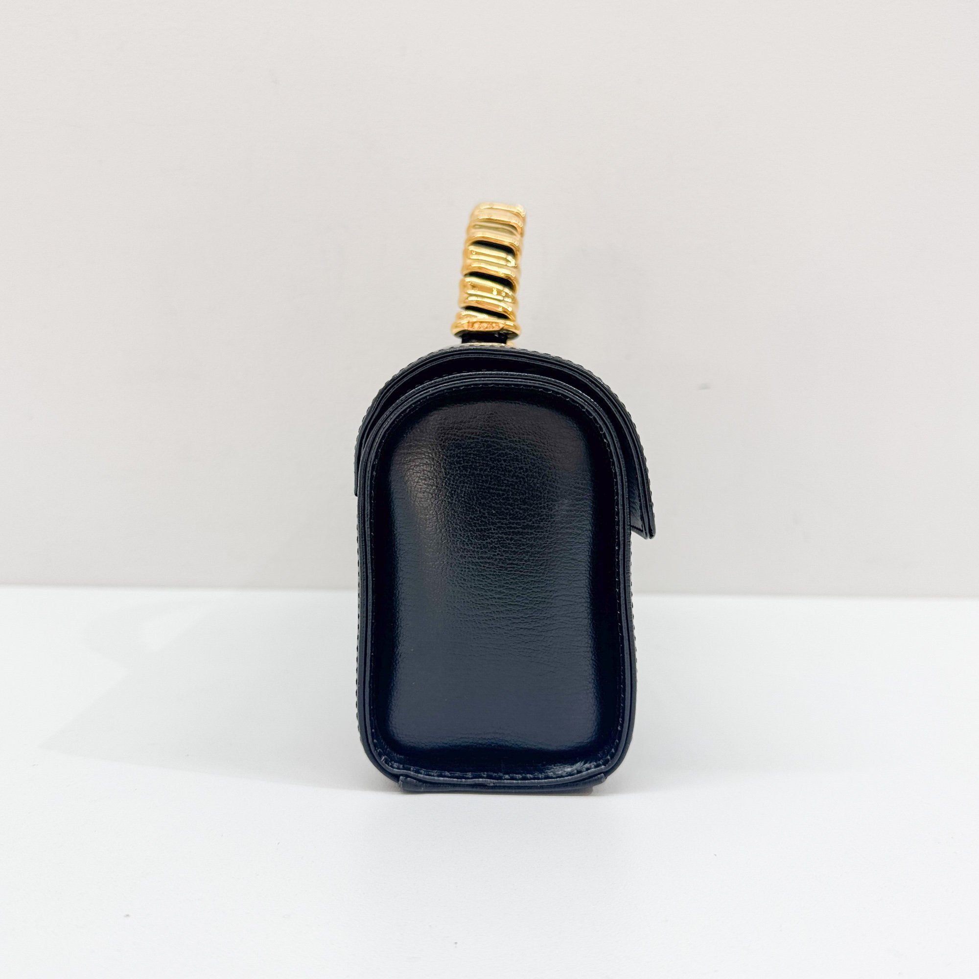 Velazquez Black Leather Hand Bag