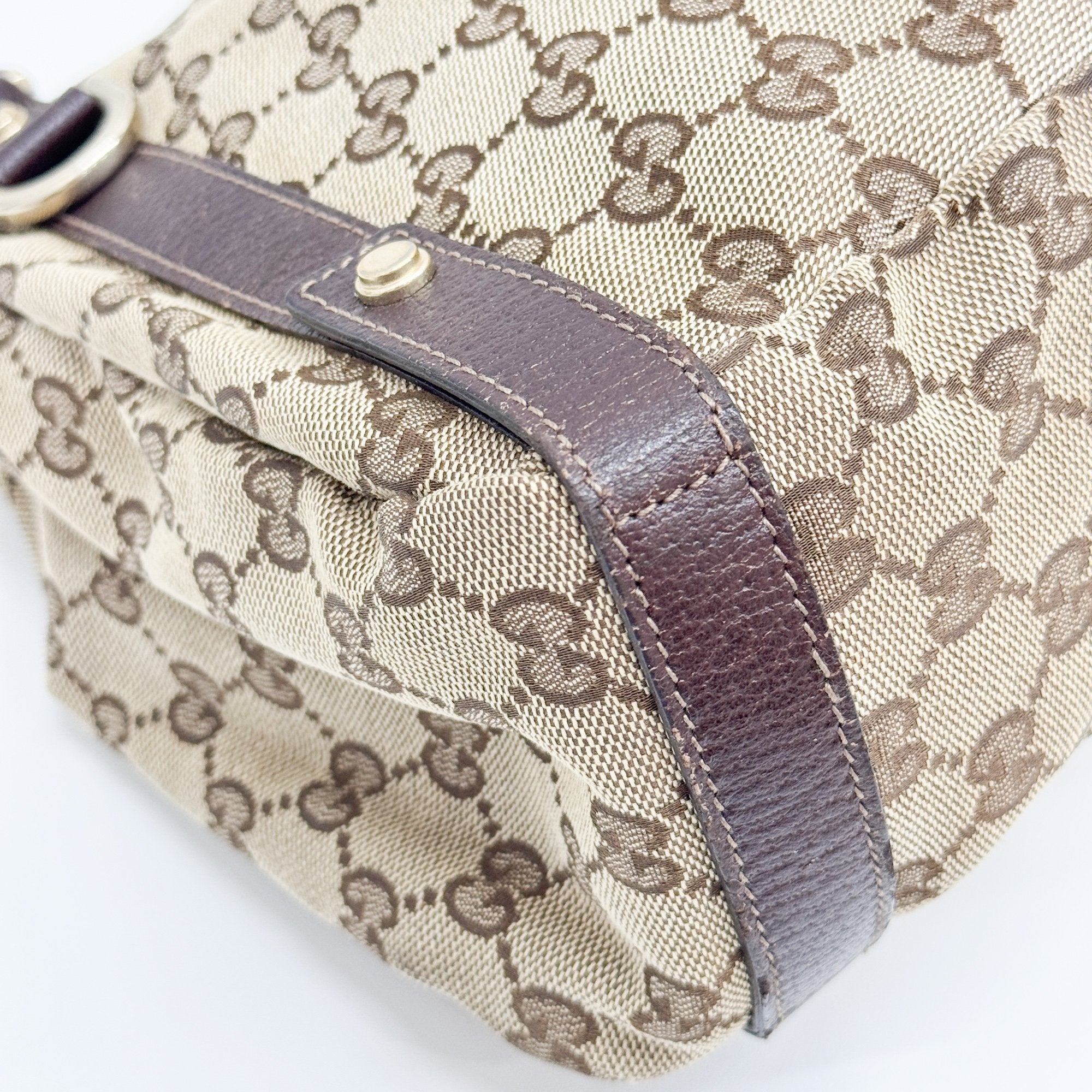 Abbey Brown GG Canvas Shoulder Bag