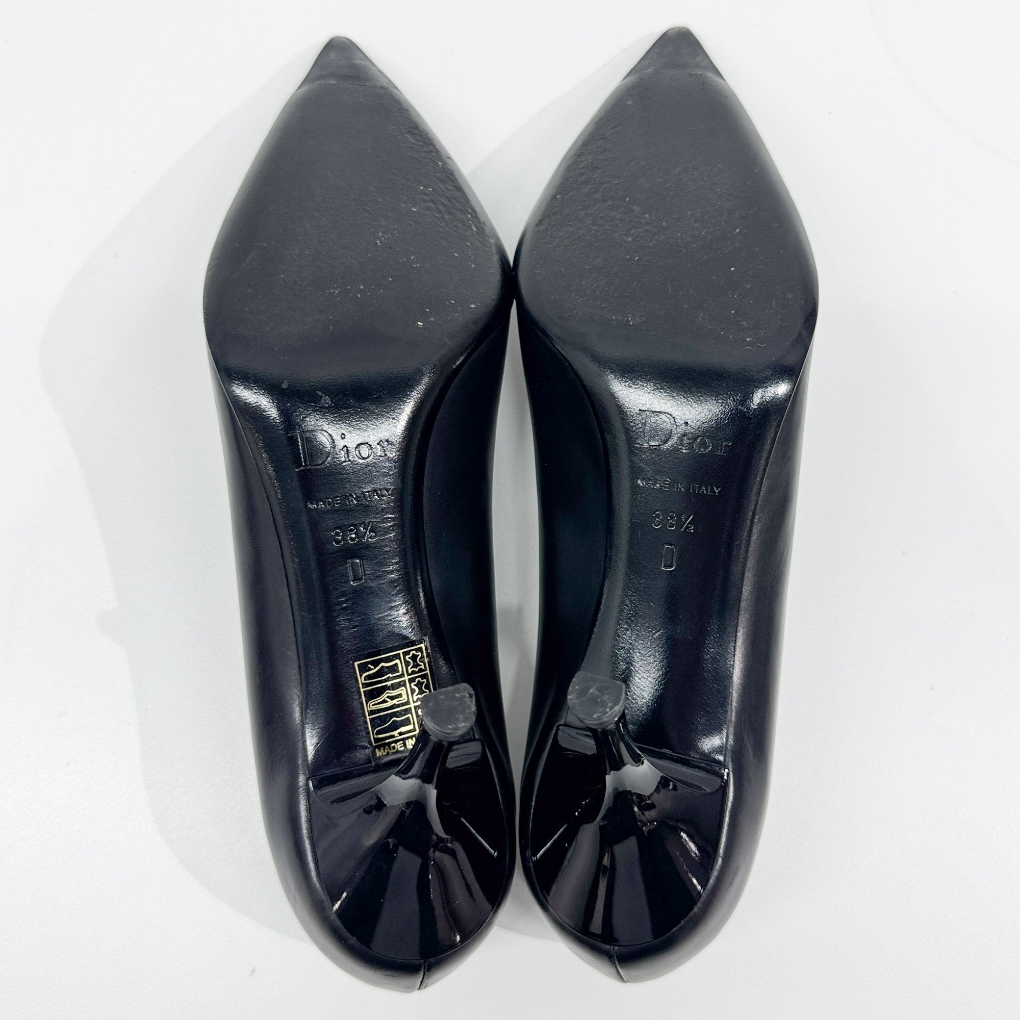 Size 38 1/2 EU Bow Black Leather Heels
