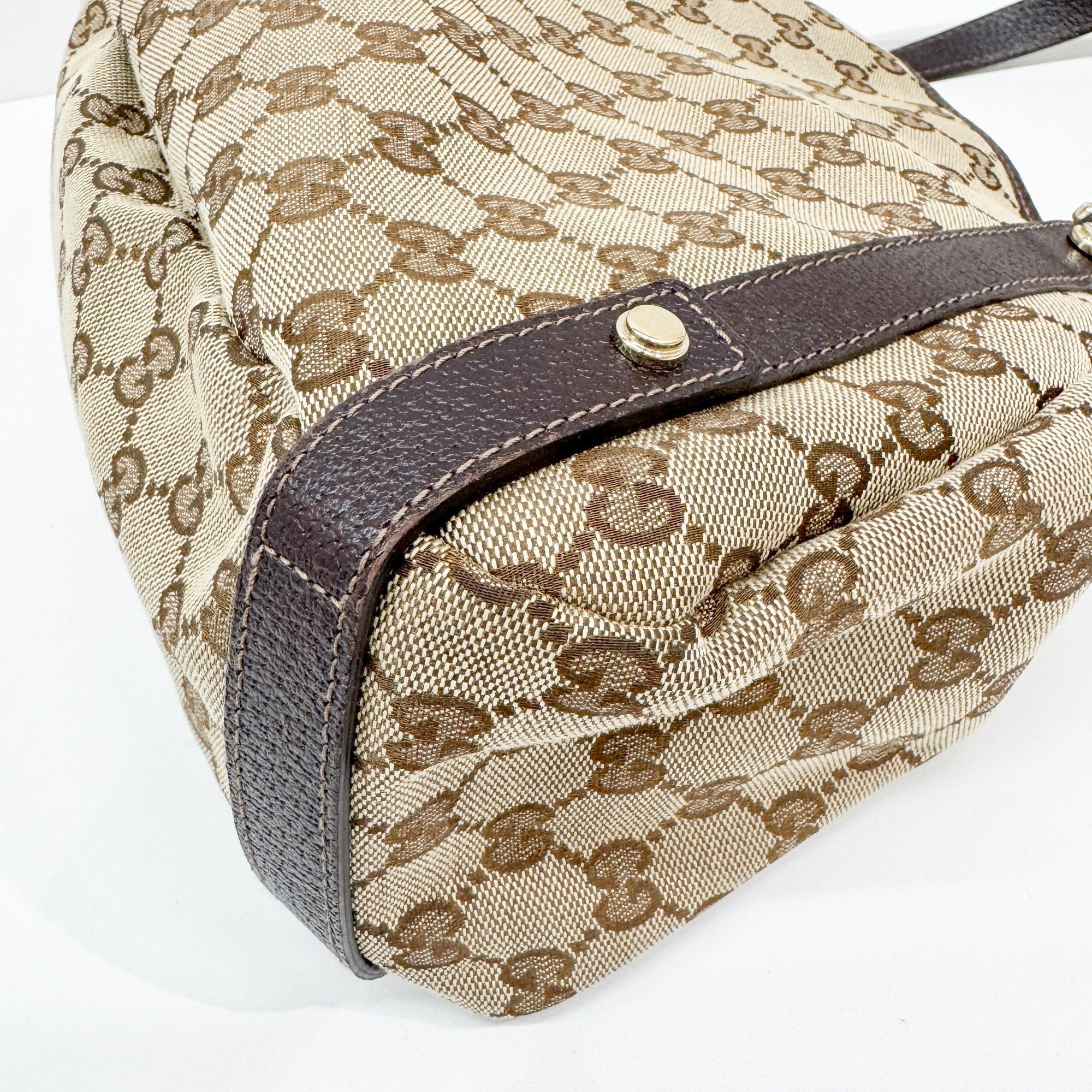 Abbey Brown GG Canvas Shoulder Bag