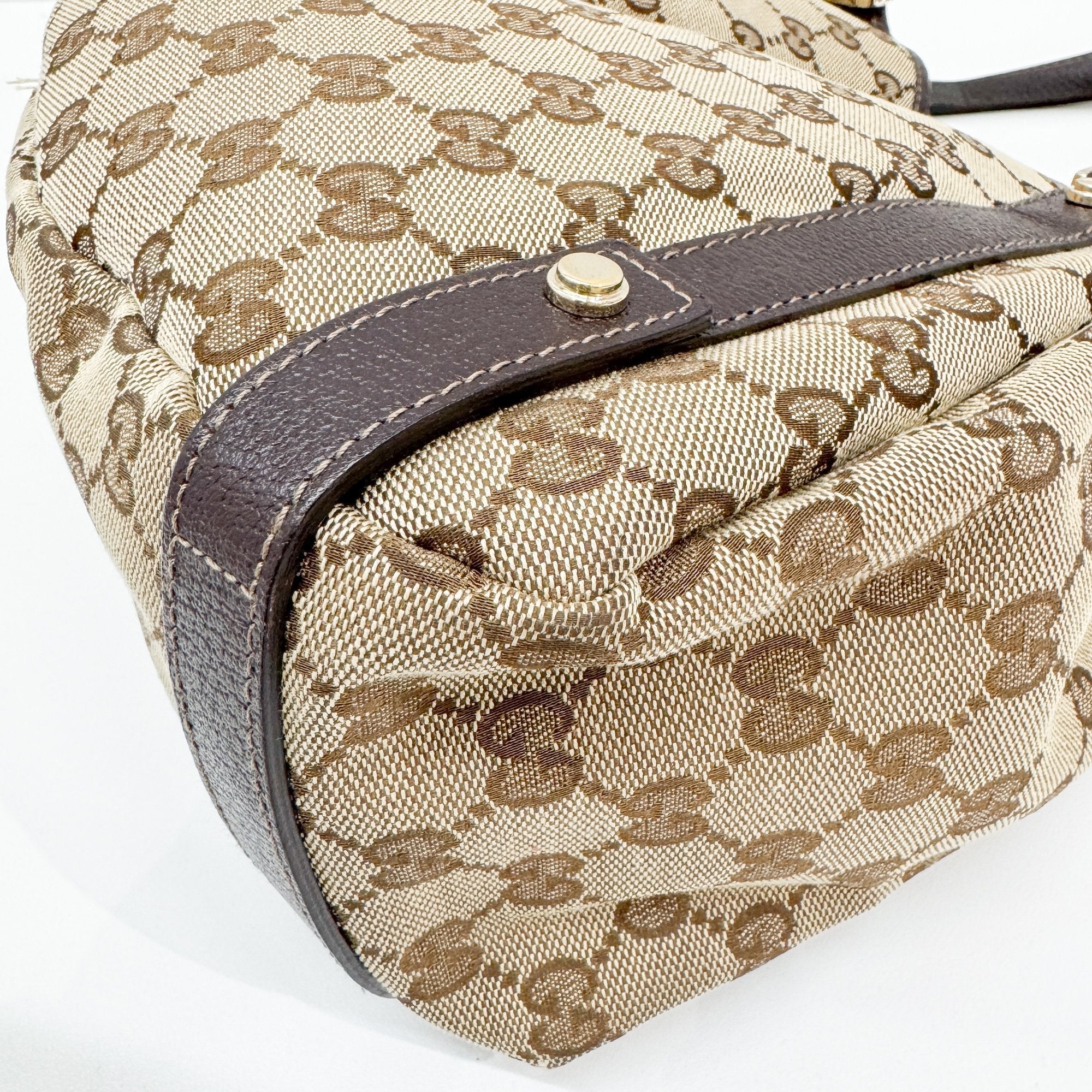 Abbey Brown GG Canvas Shoulder Bag