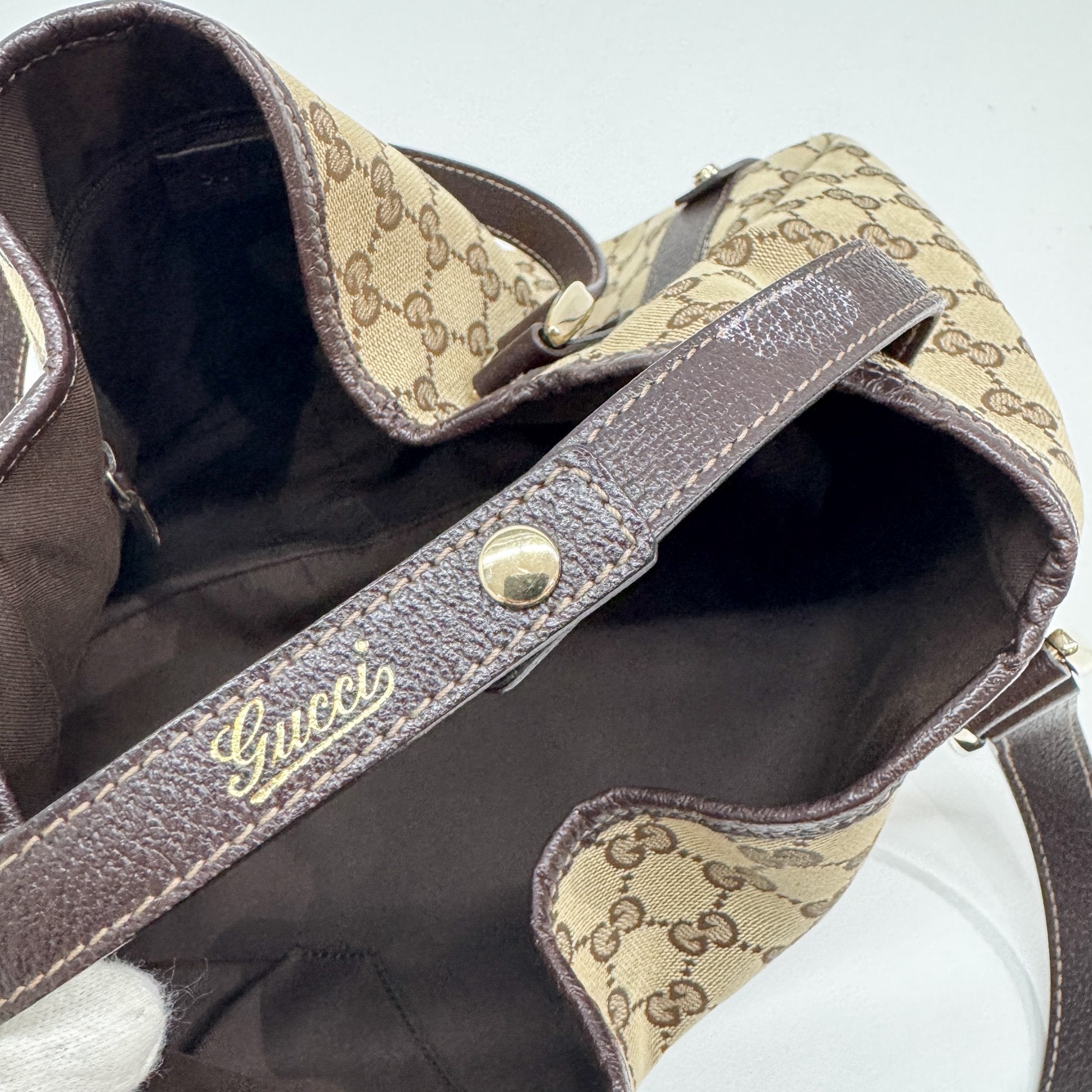 Abbey Brown GG Canvas Shoulder Bag