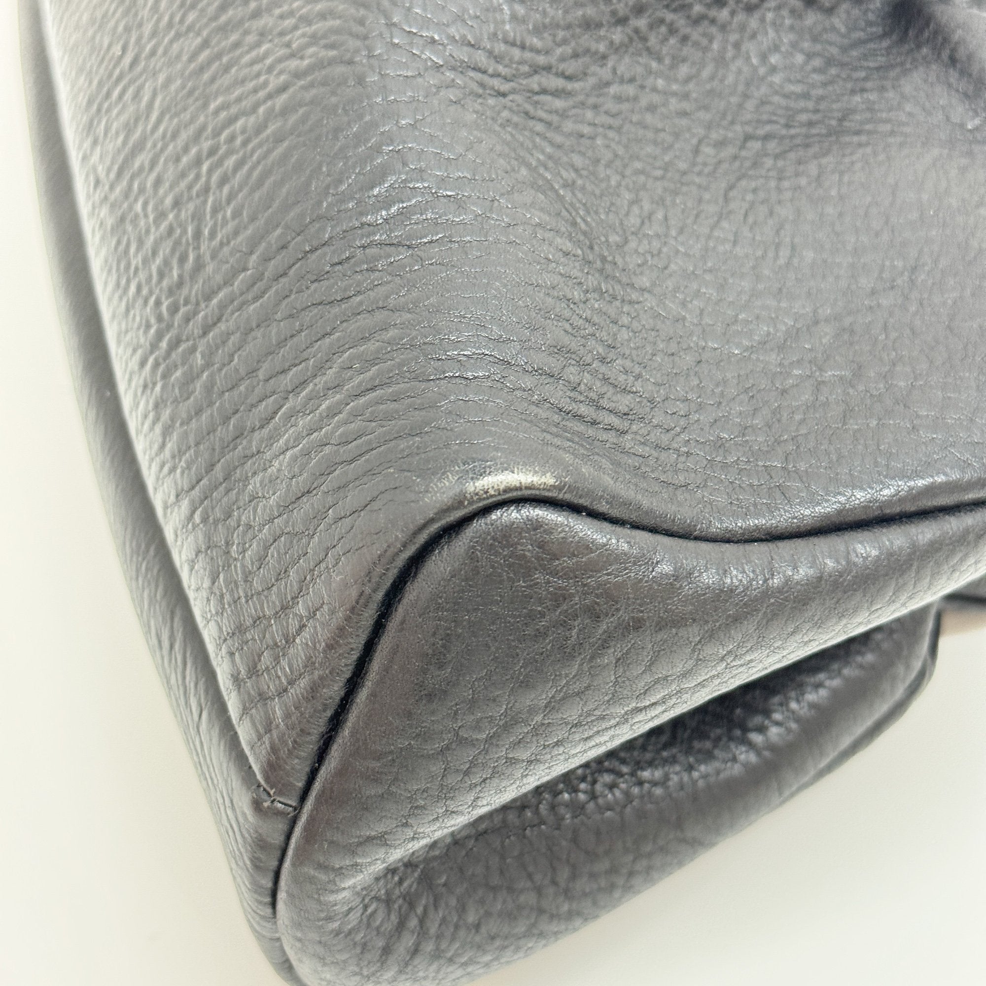 Wood Handle Frame Black Leather Bag