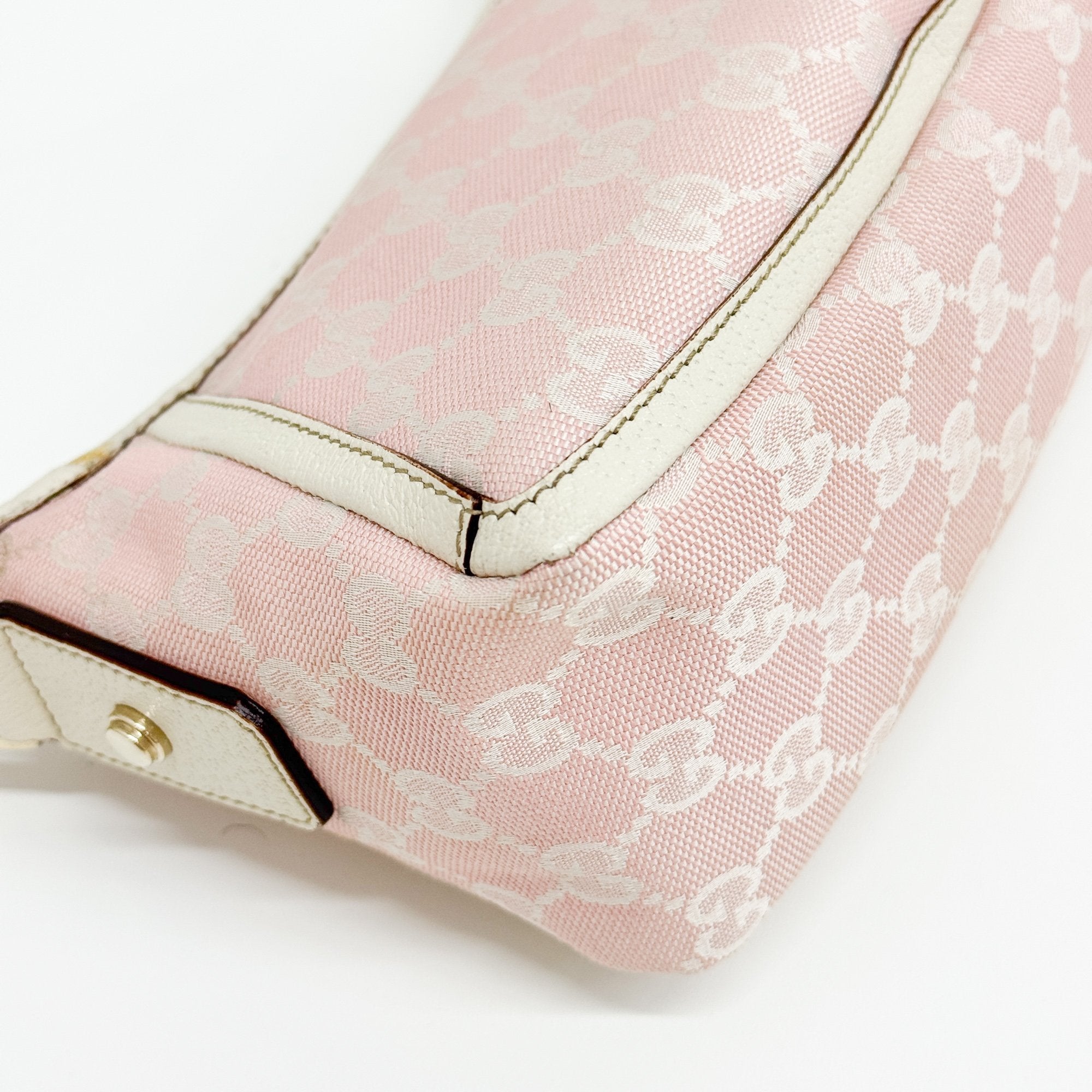 Abbey Pink GG Canvas Shoulder Bag