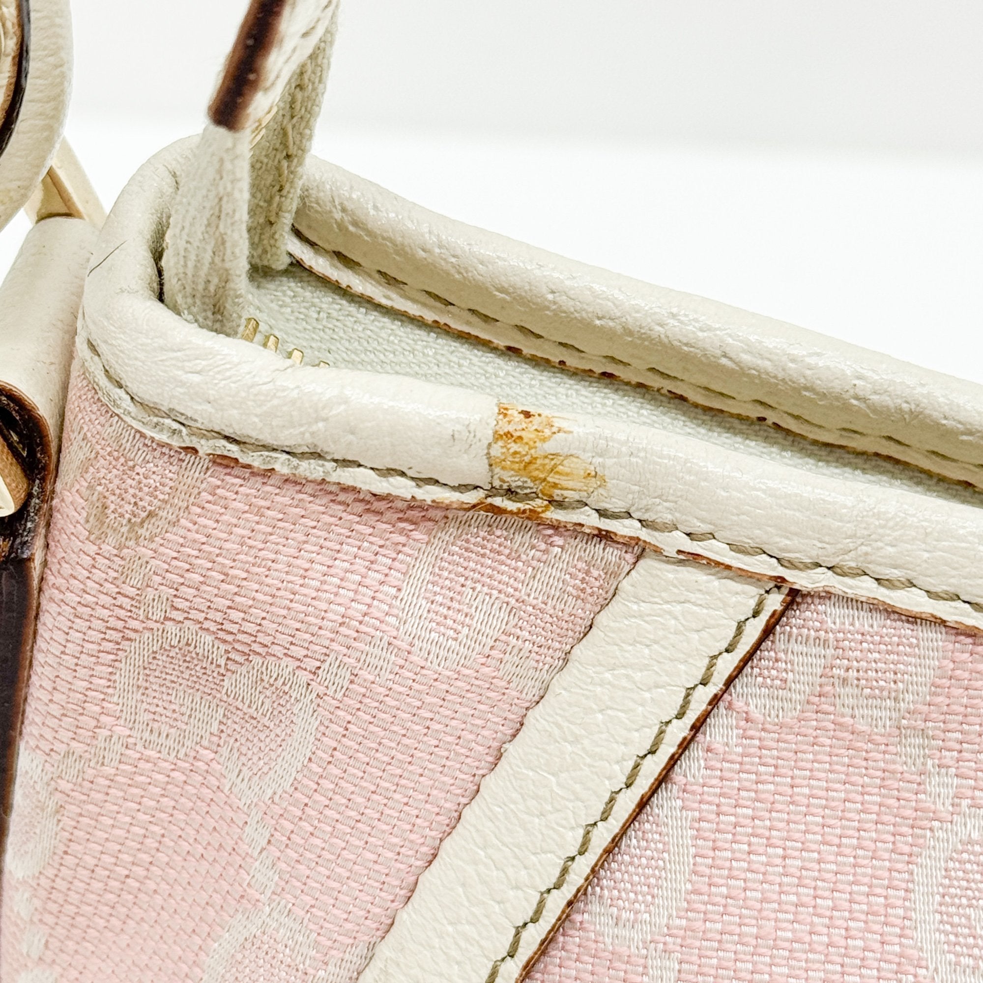 Abbey Pink GG Canvas Shoulder Bag