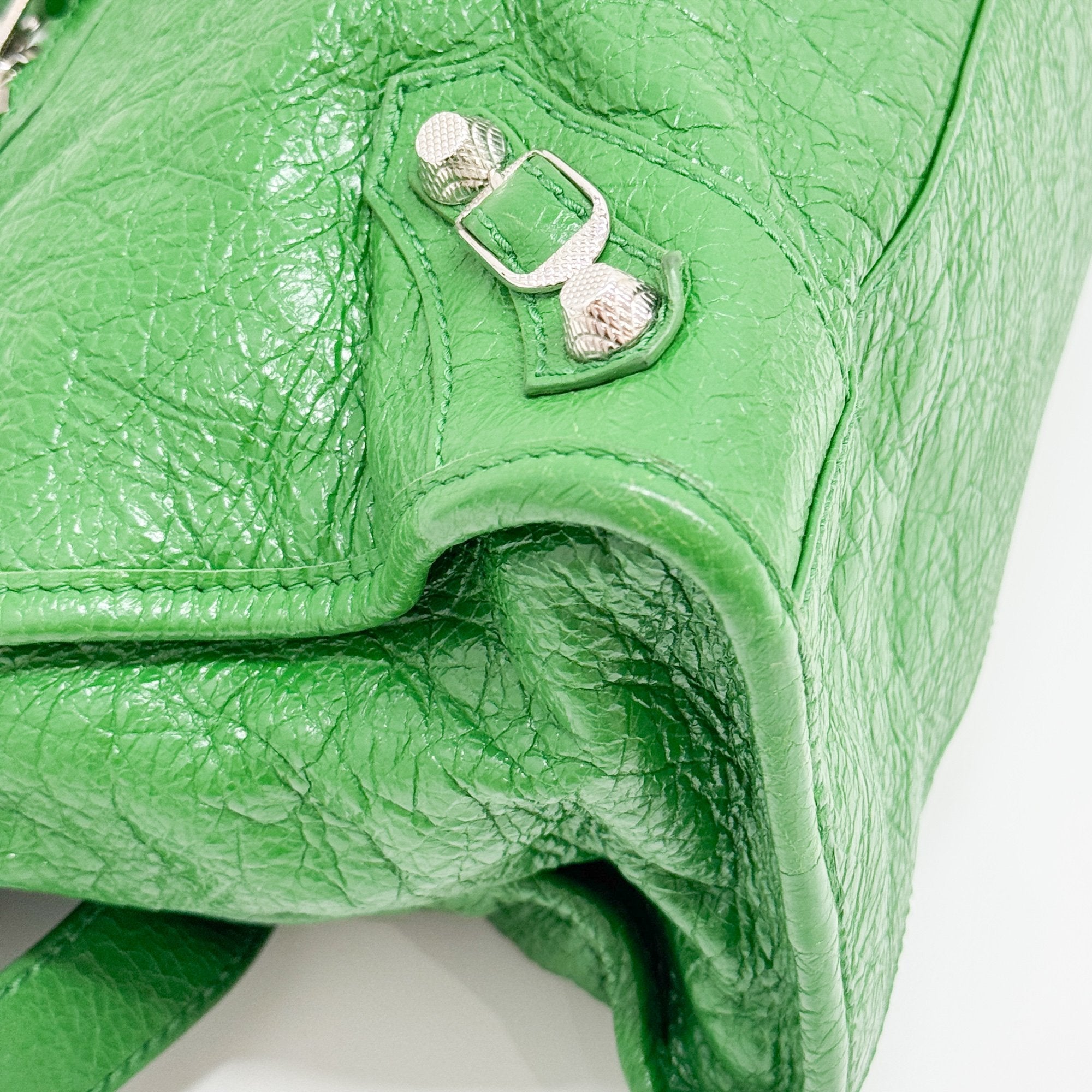 Giant 12 City Green Leather Two Way Bag