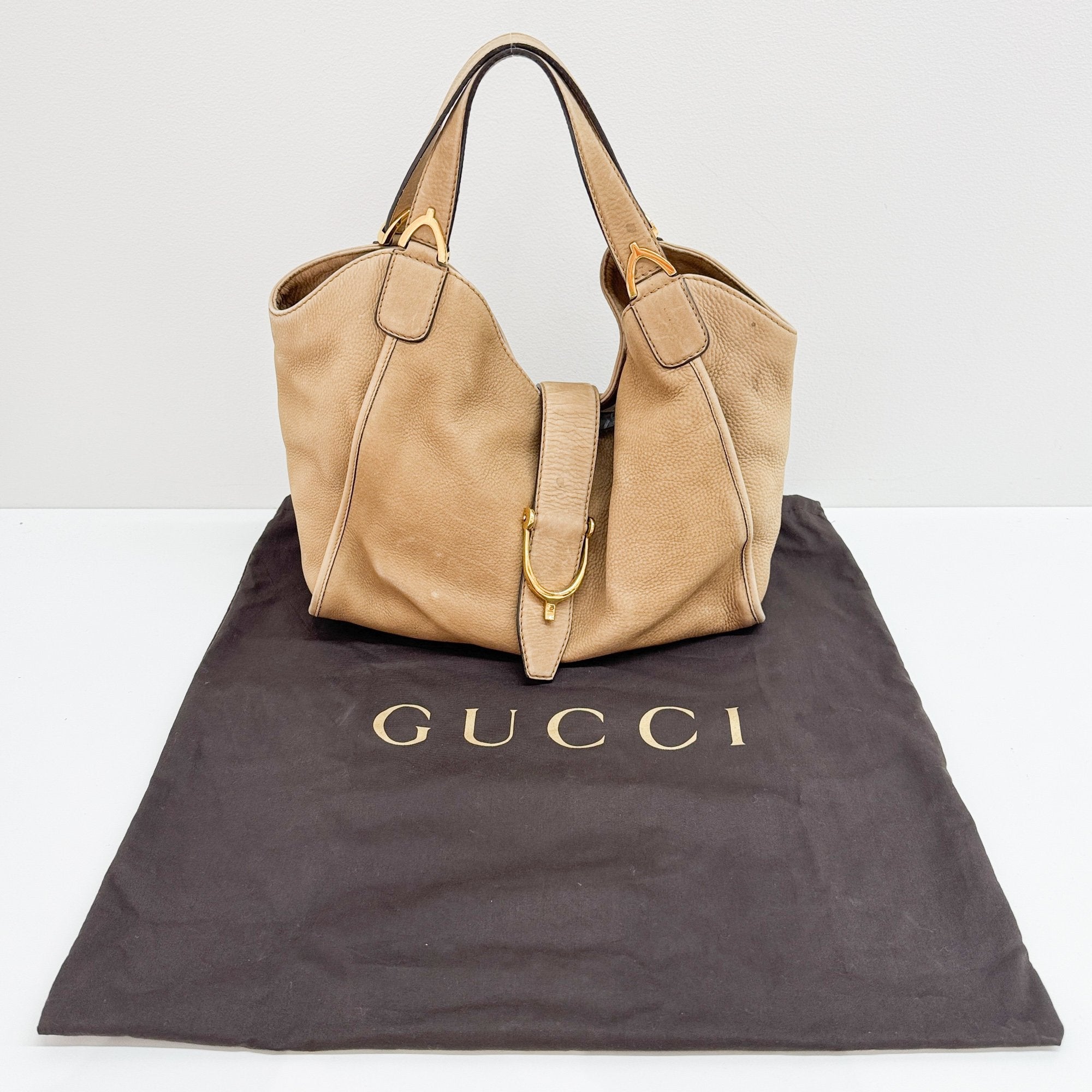 Stirrup Sand Beige New Buck Leather Hand Bag