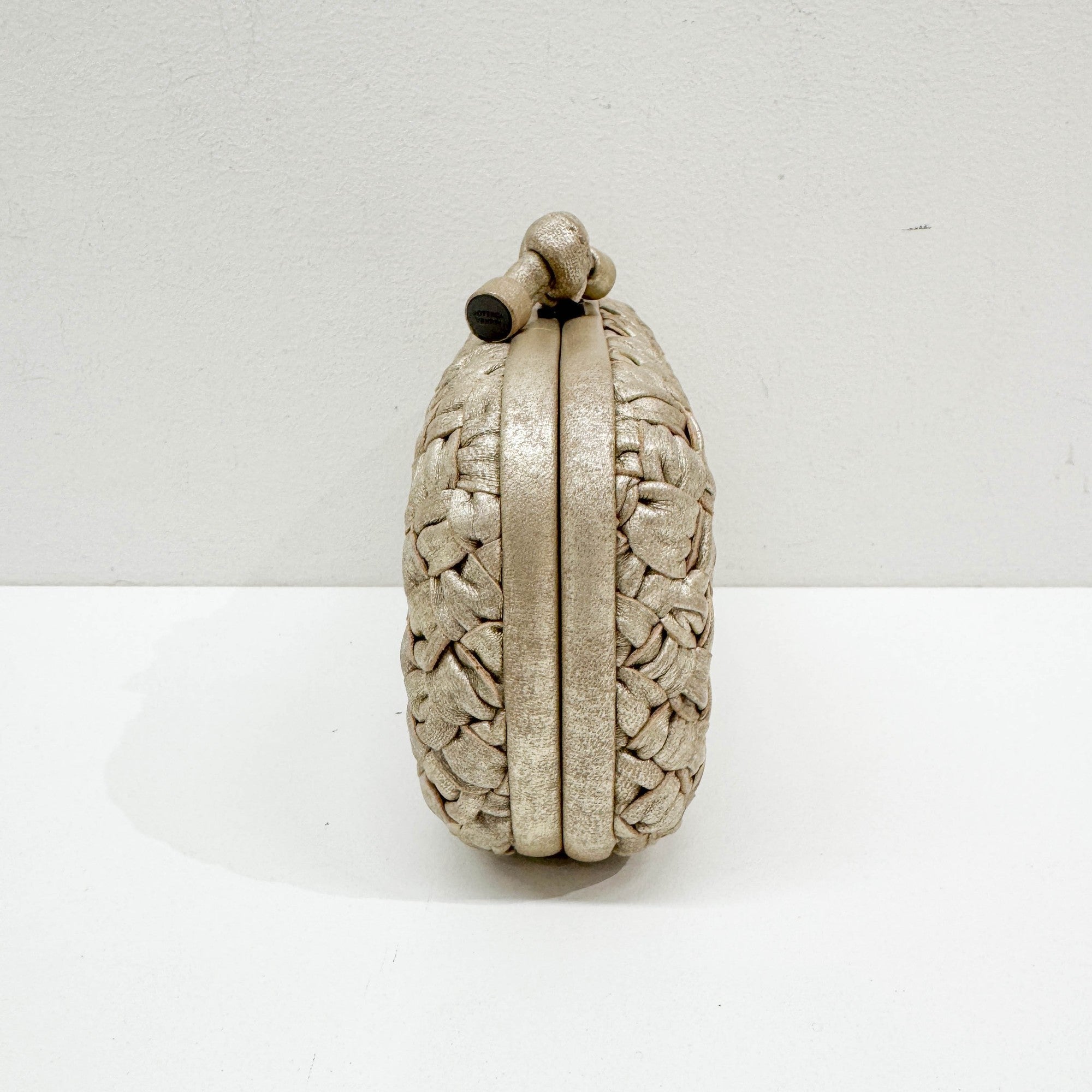 Knot Intrecciato Beige Leather Clutch Bag