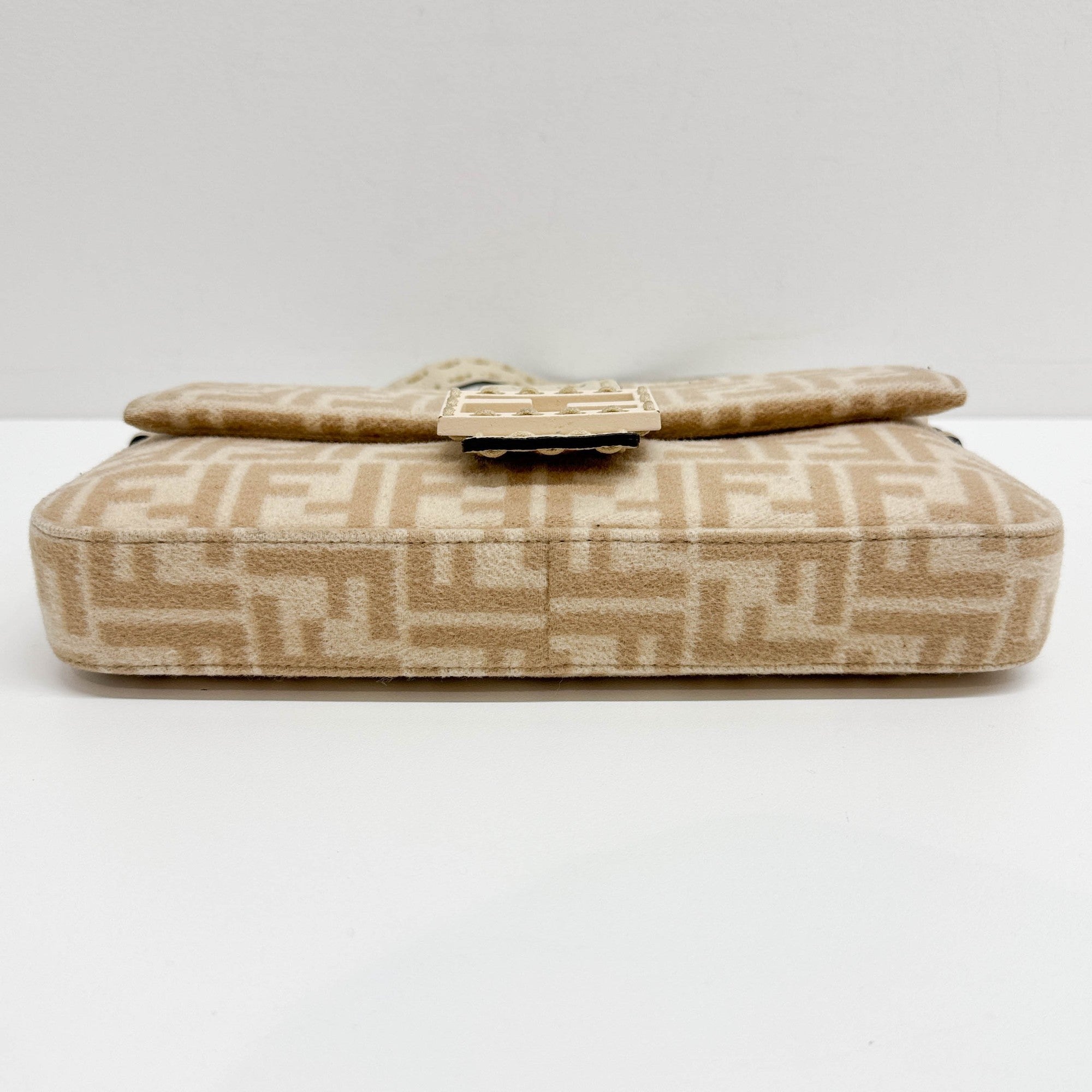 Baguette Beige Zucca Canvas Wool Shoulder Bag