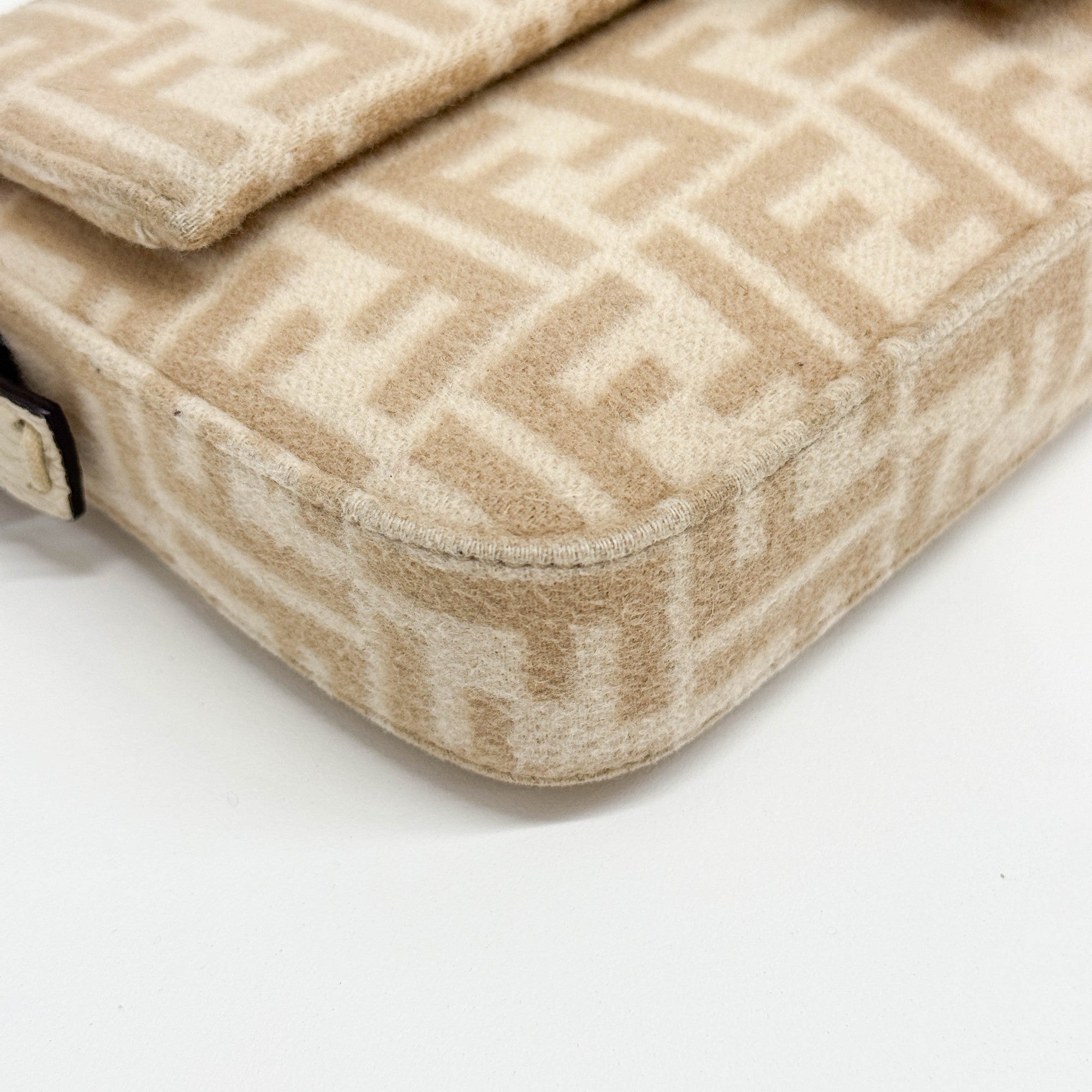 Baguette Beige Zucca Canvas Wool Shoulder Bag