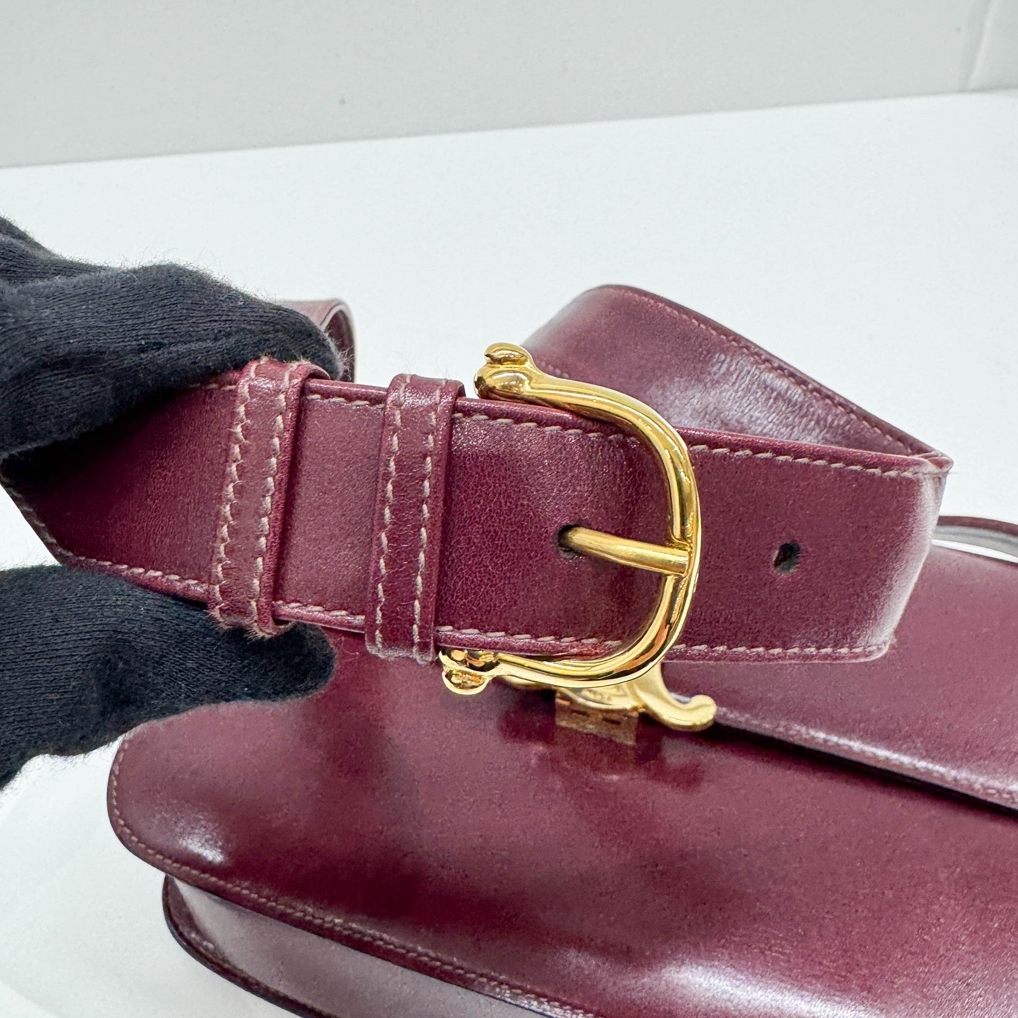 Triomphe Bordeaux Leather Shoulder Bag