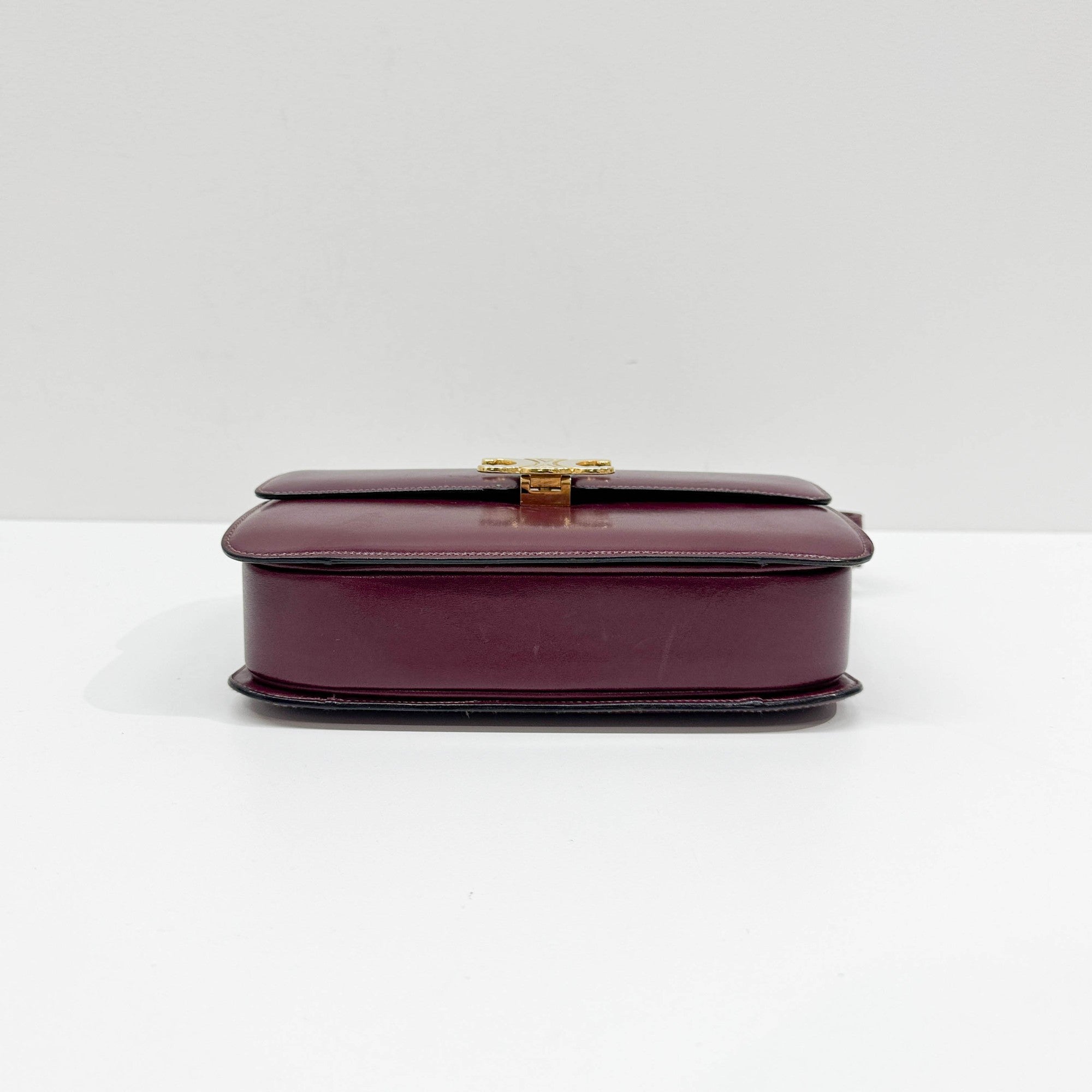 Triomphe Bordeaux Leather Shoulder Bag