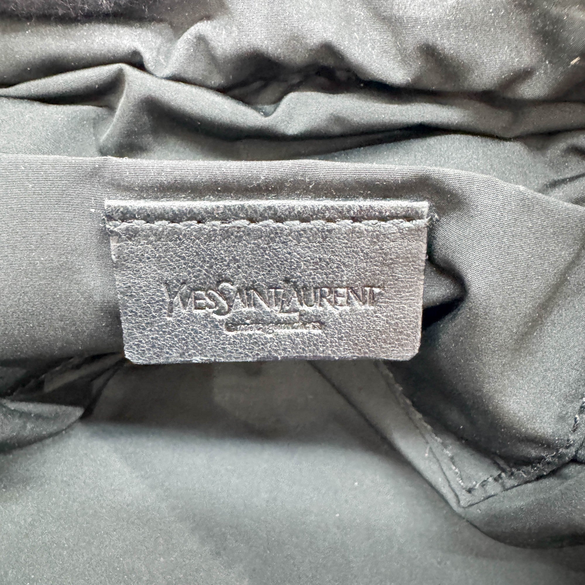 Y-Mail Gold Leather Hand Bag