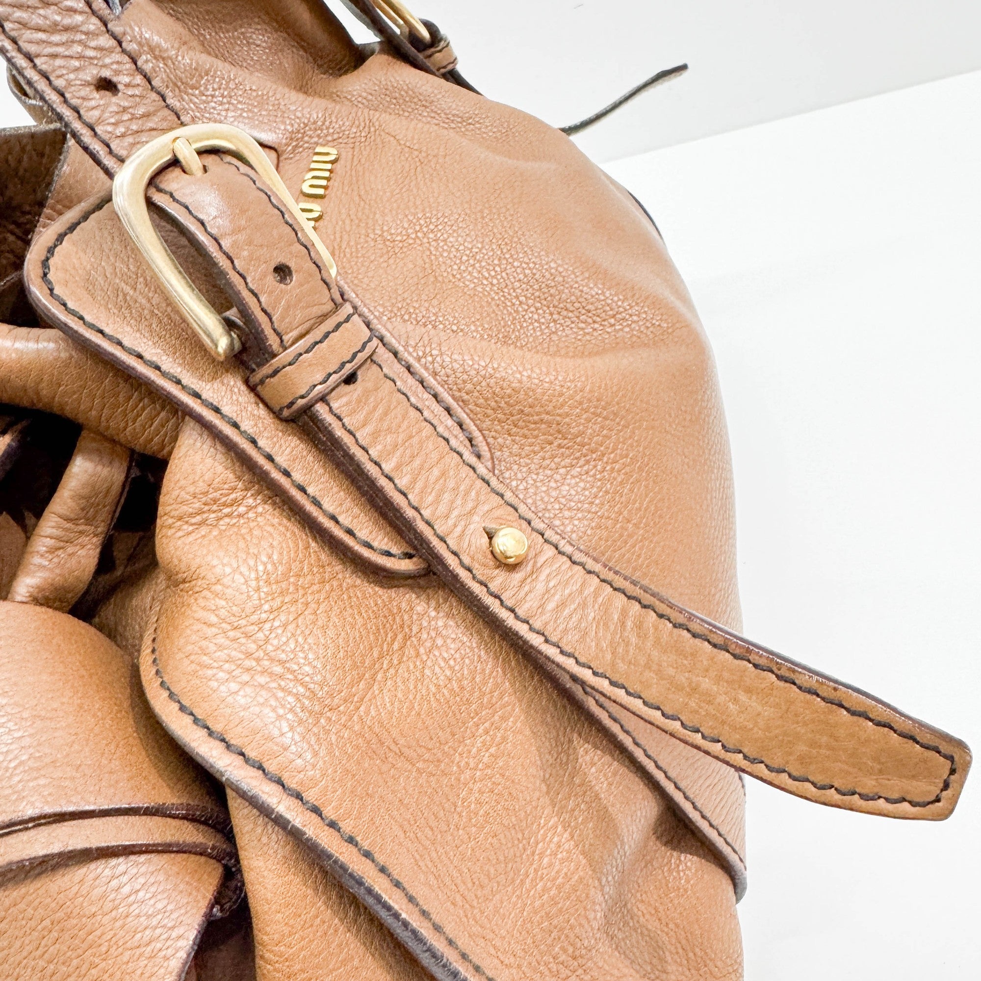 Vitello Lux Bow Brown Leather Shoulder Bag